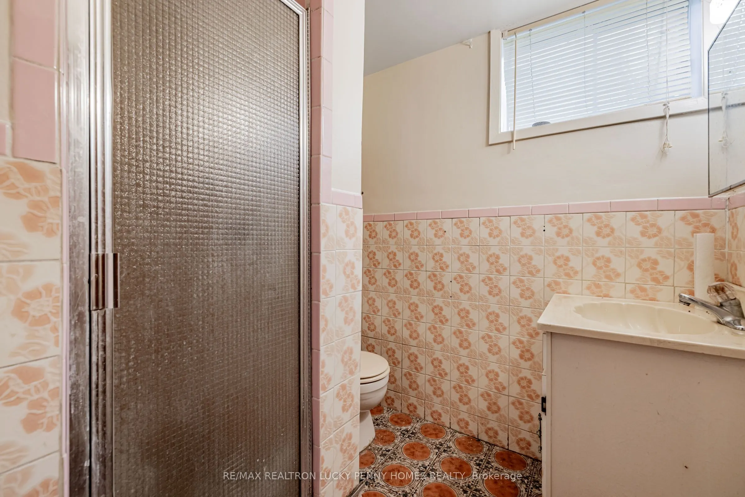 10 Abercorn Road