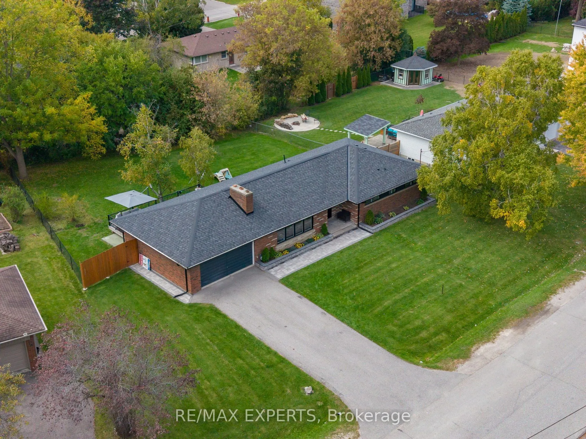 26 Wellar Avenue