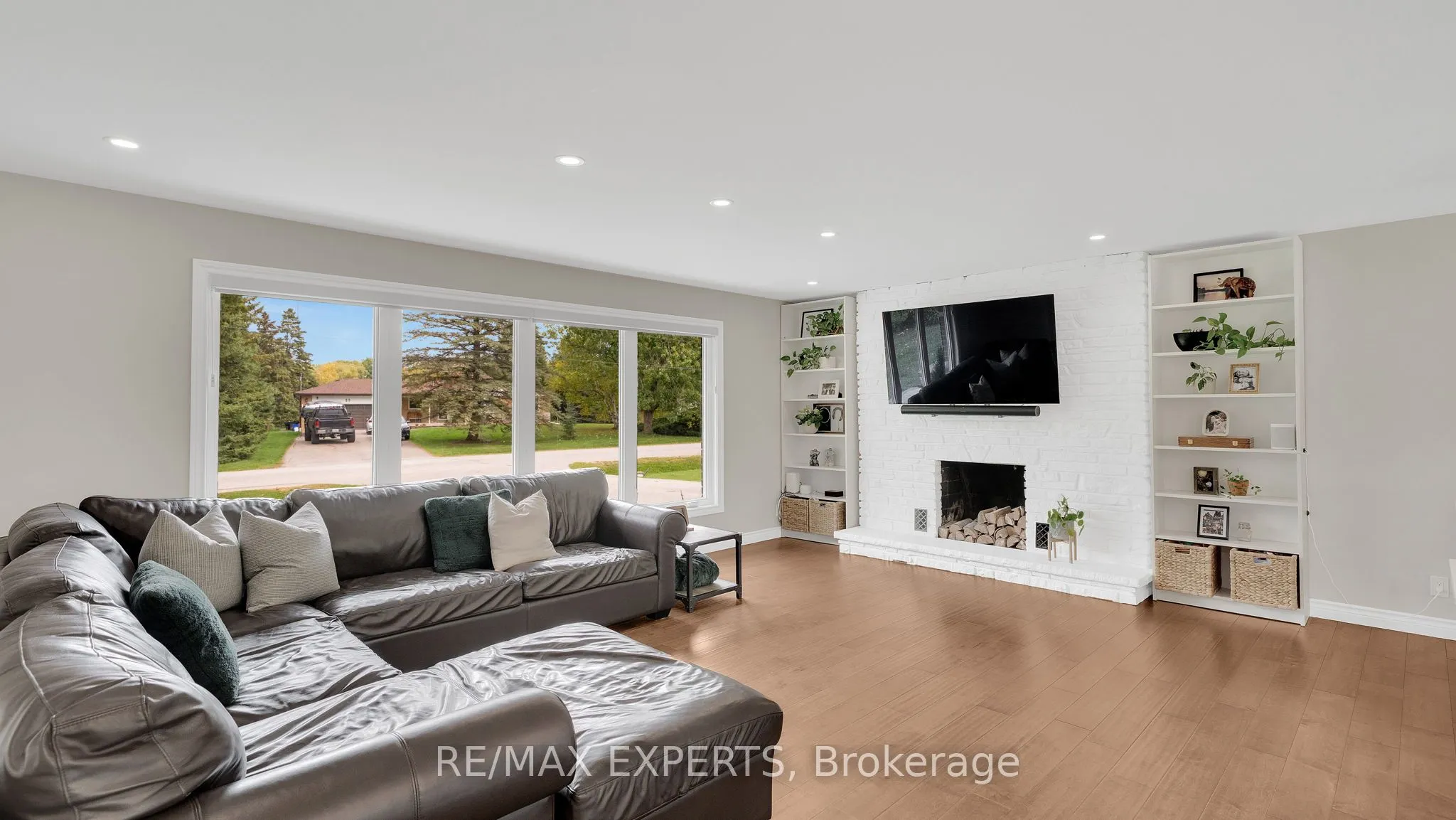 26 Wellar Avenue