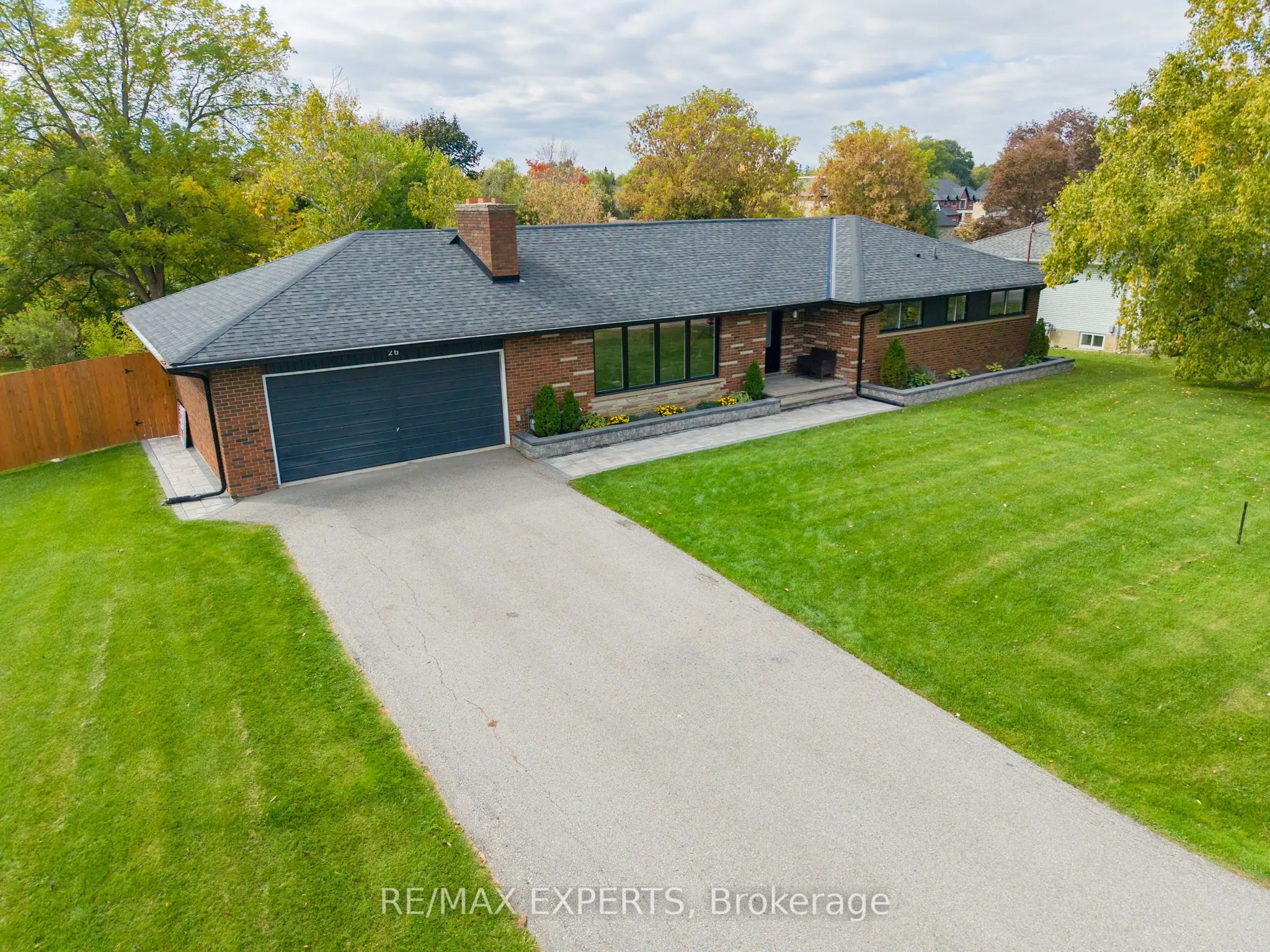 26 Wellar Avenue