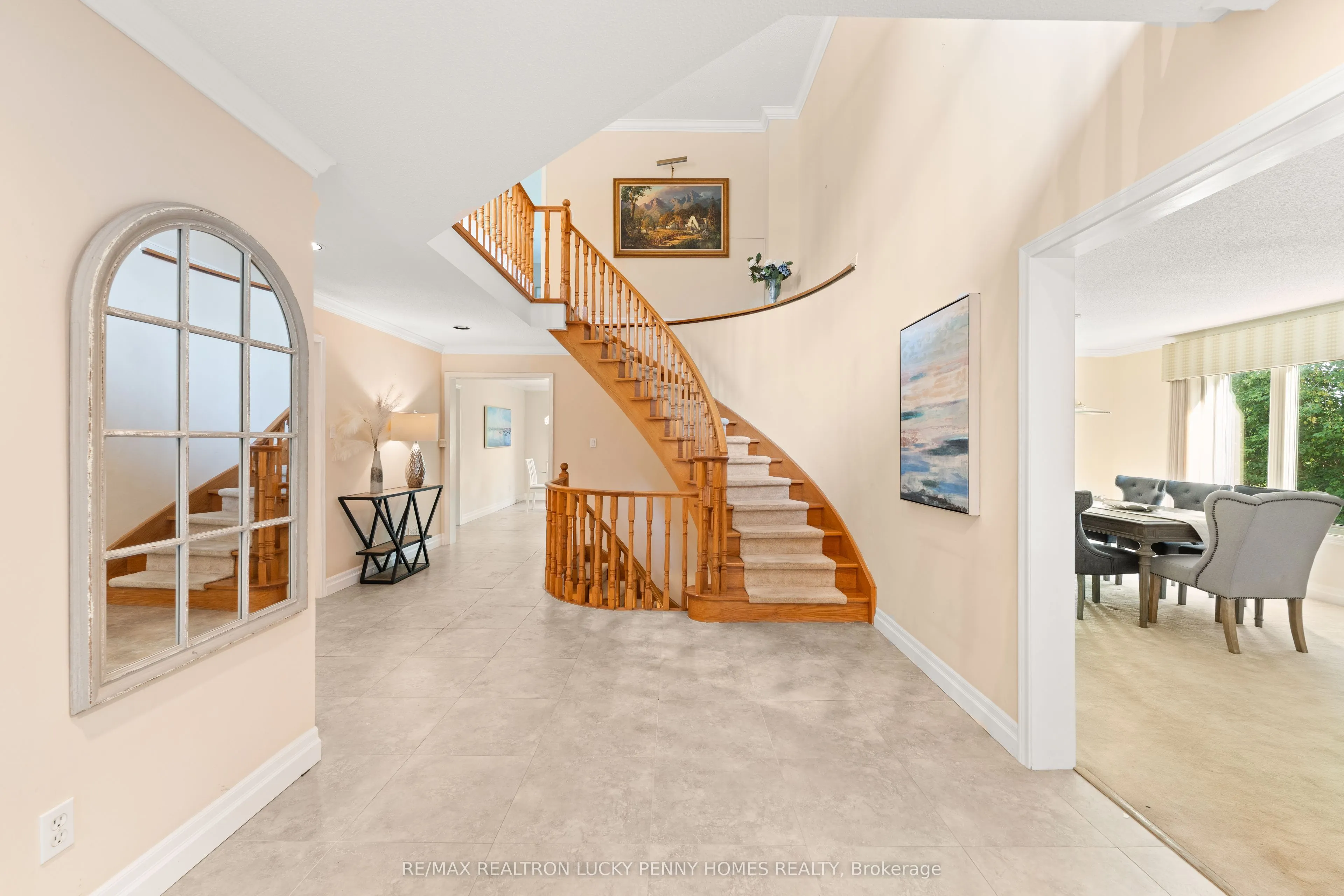 17 McPhillips Avenue