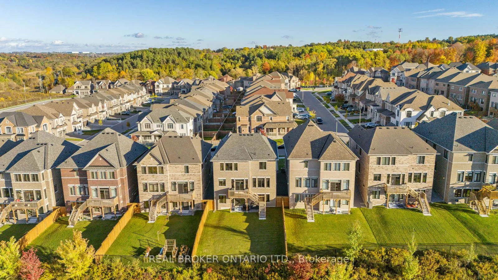58 Meadow Vista Crescent
