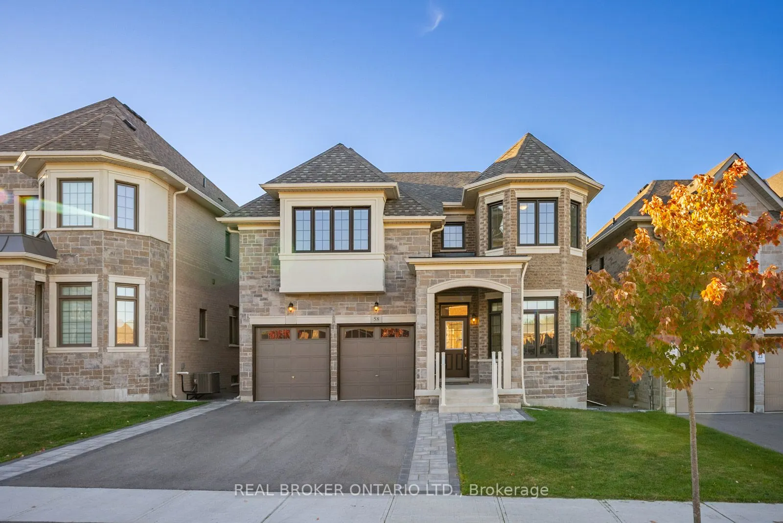 58 Meadow Vista Crescent