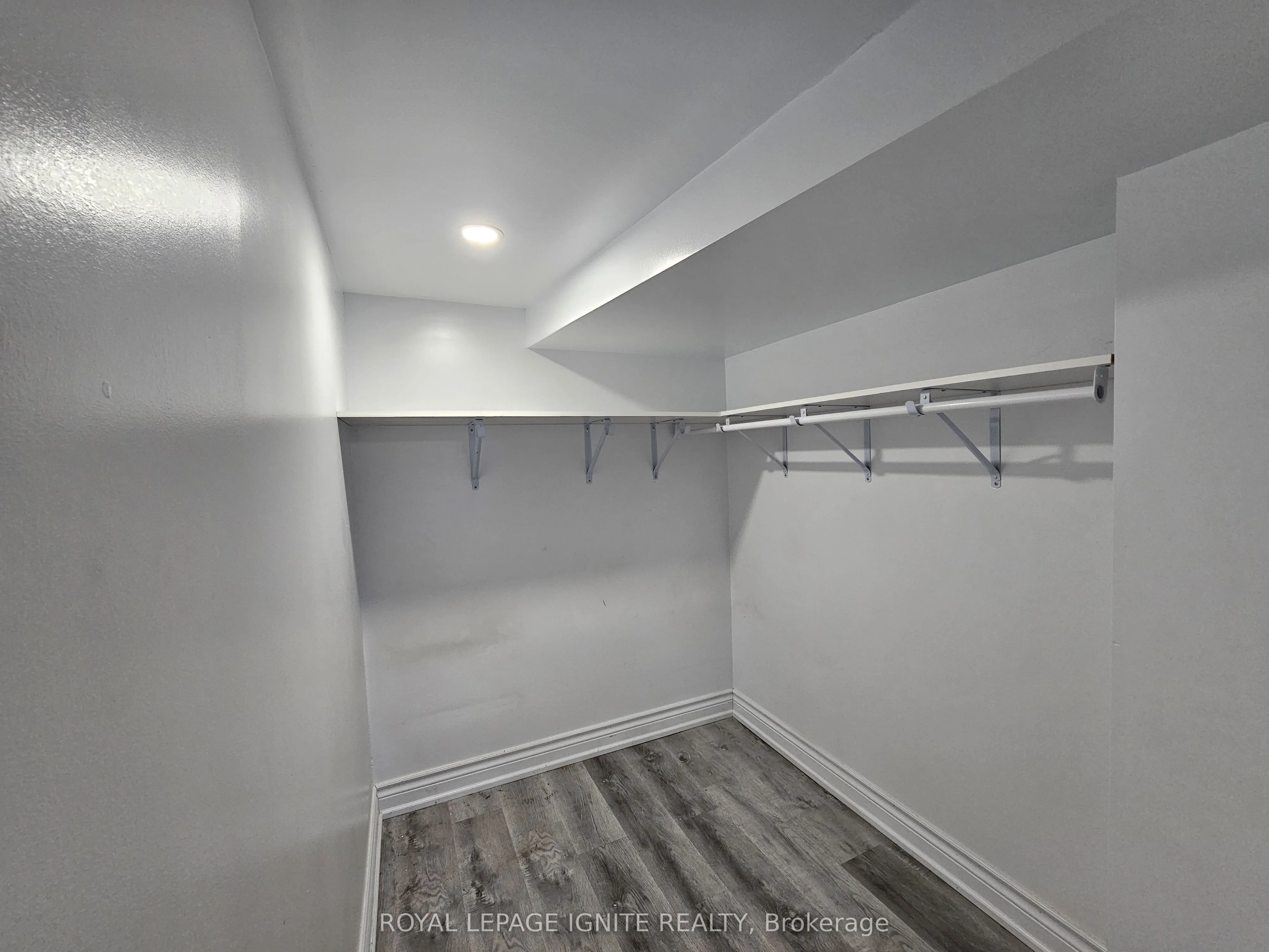 41 Gordon Weeden Road