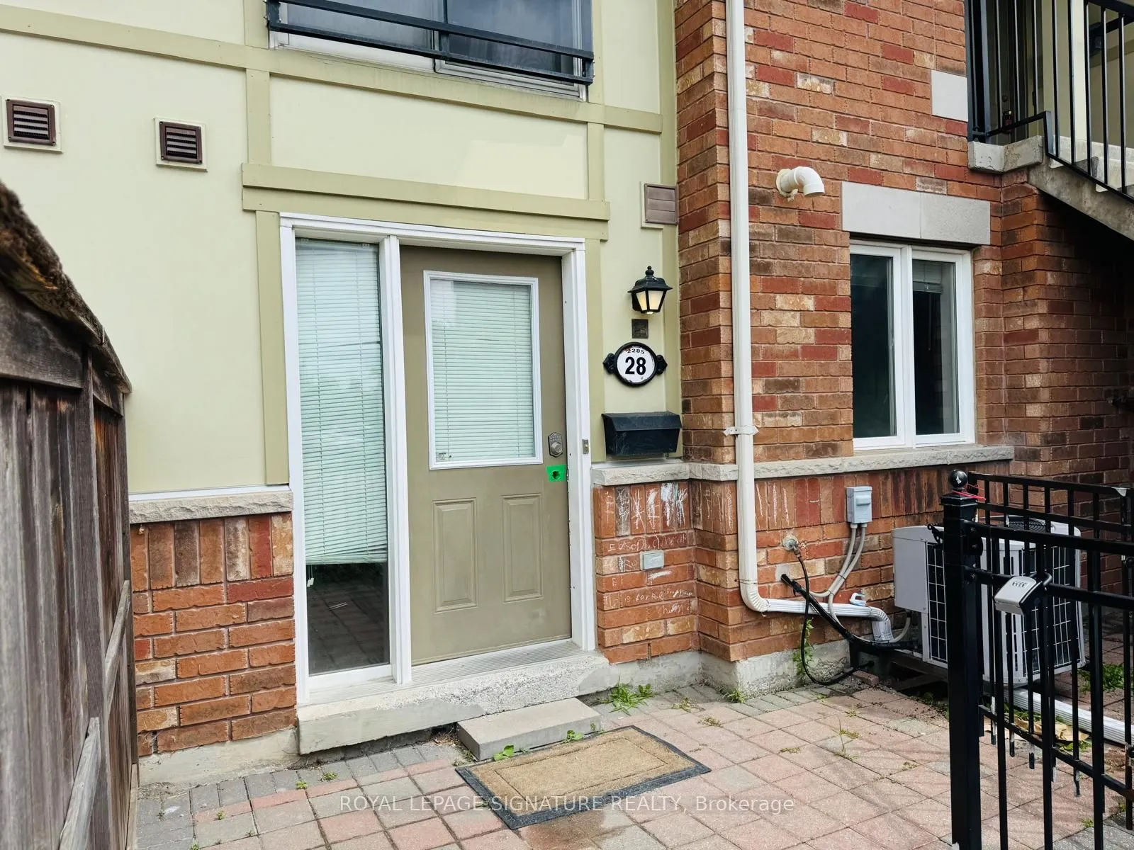 2285 Bur Oak Avenue, #28