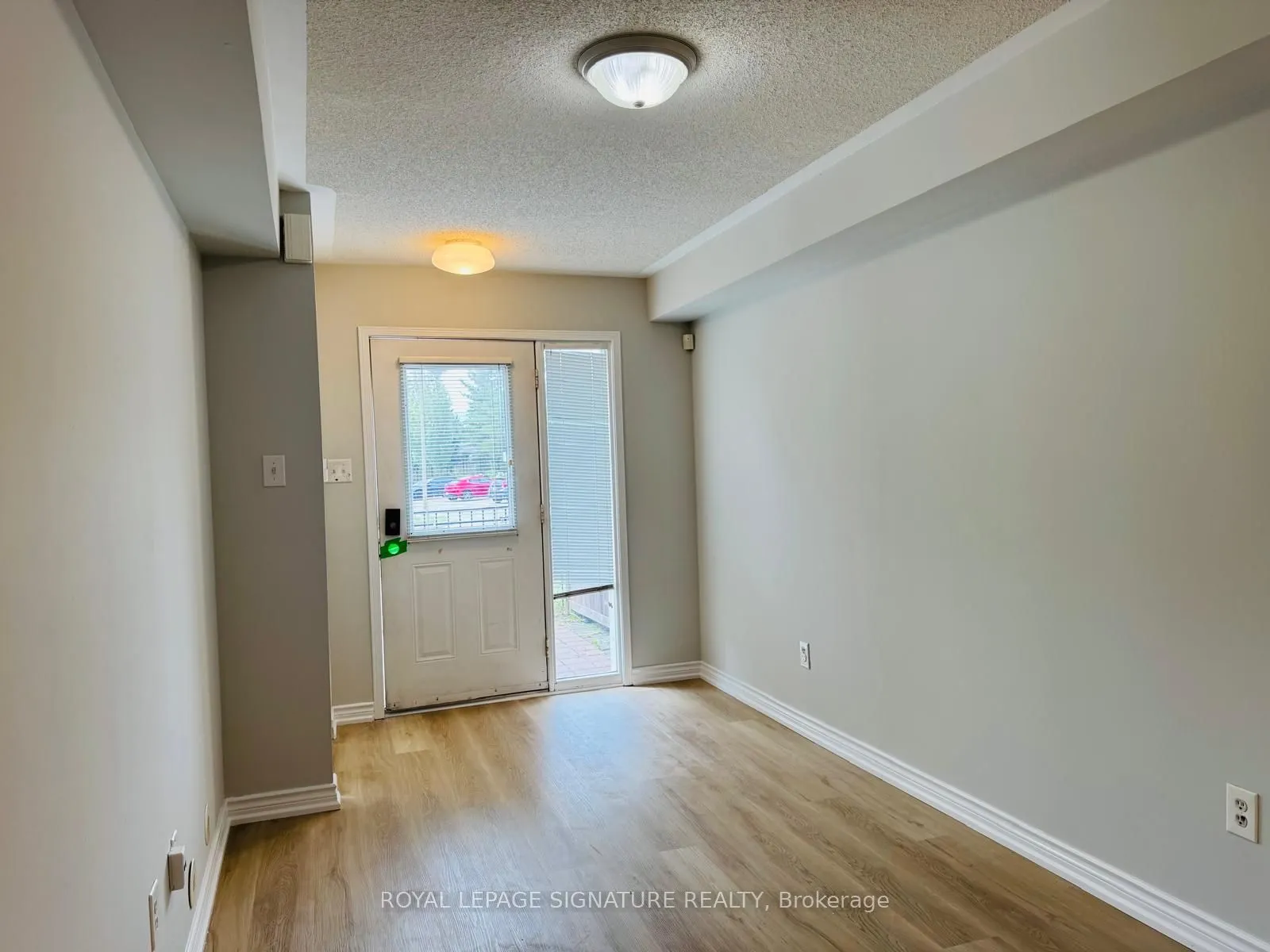 2285 Bur Oak Avenue, #28