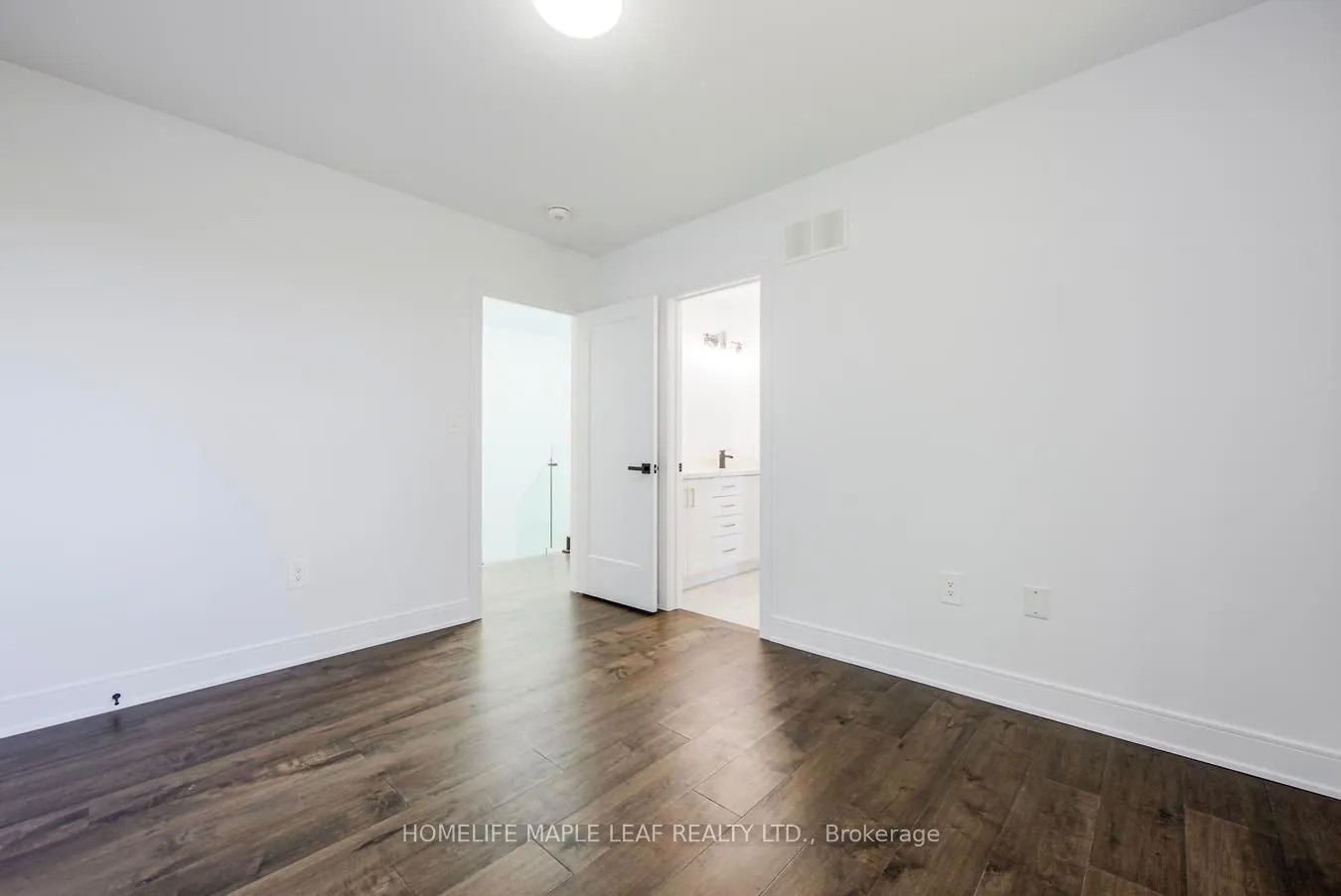 90 Scanlon Avenue, #(Upper)