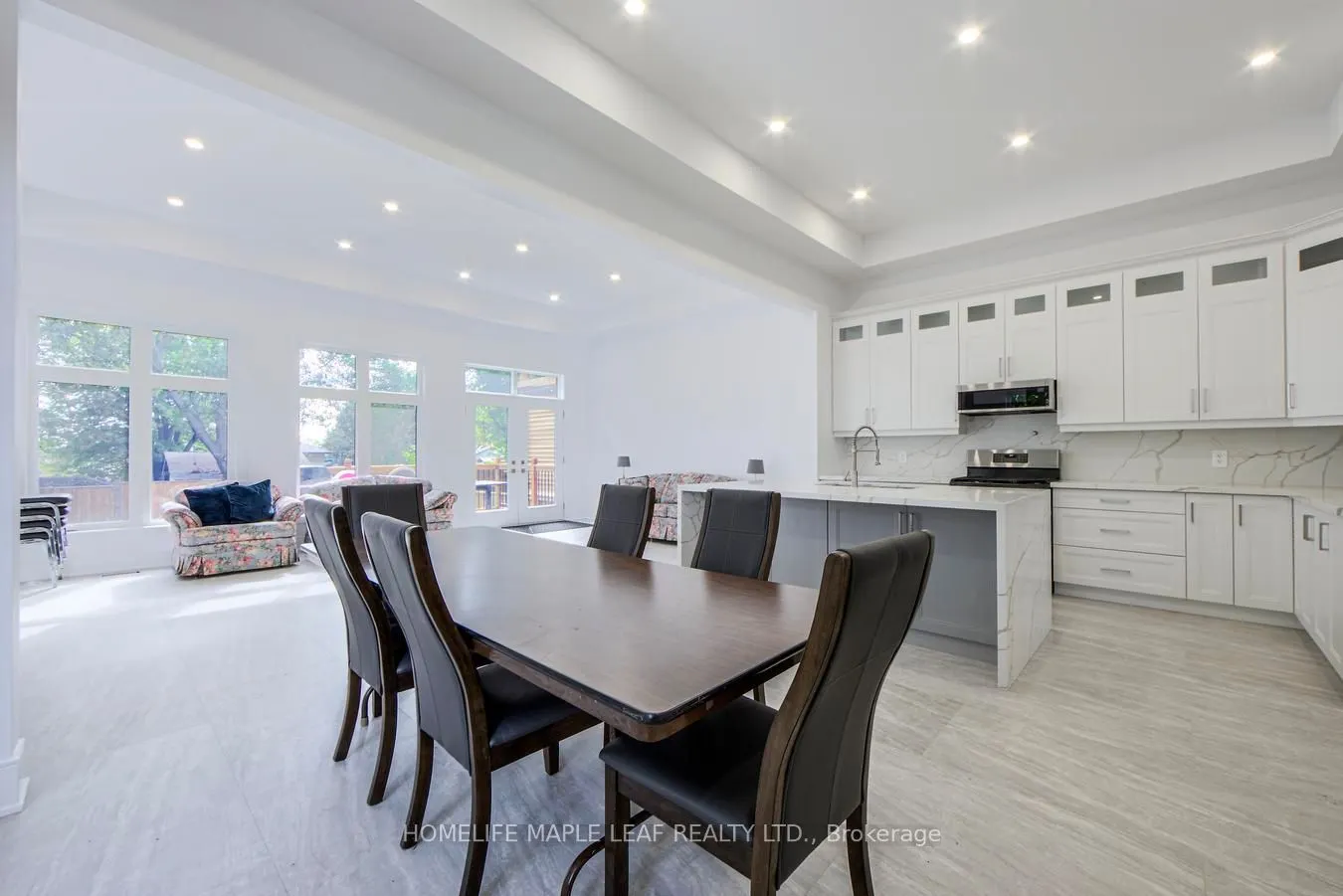 90 Scanlon Avenue, #(Upper)