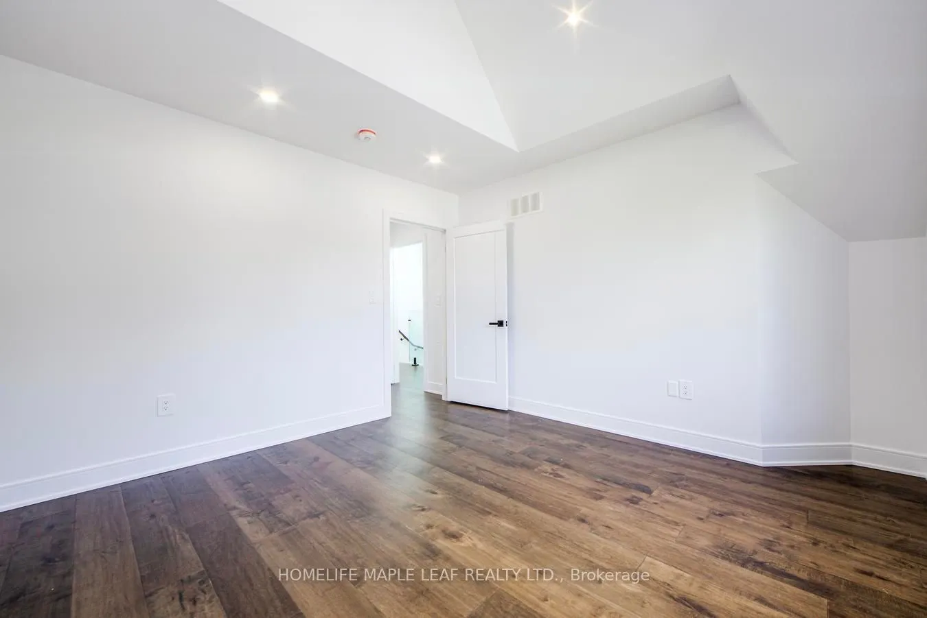 90 Scanlon Avenue, #(Upper)