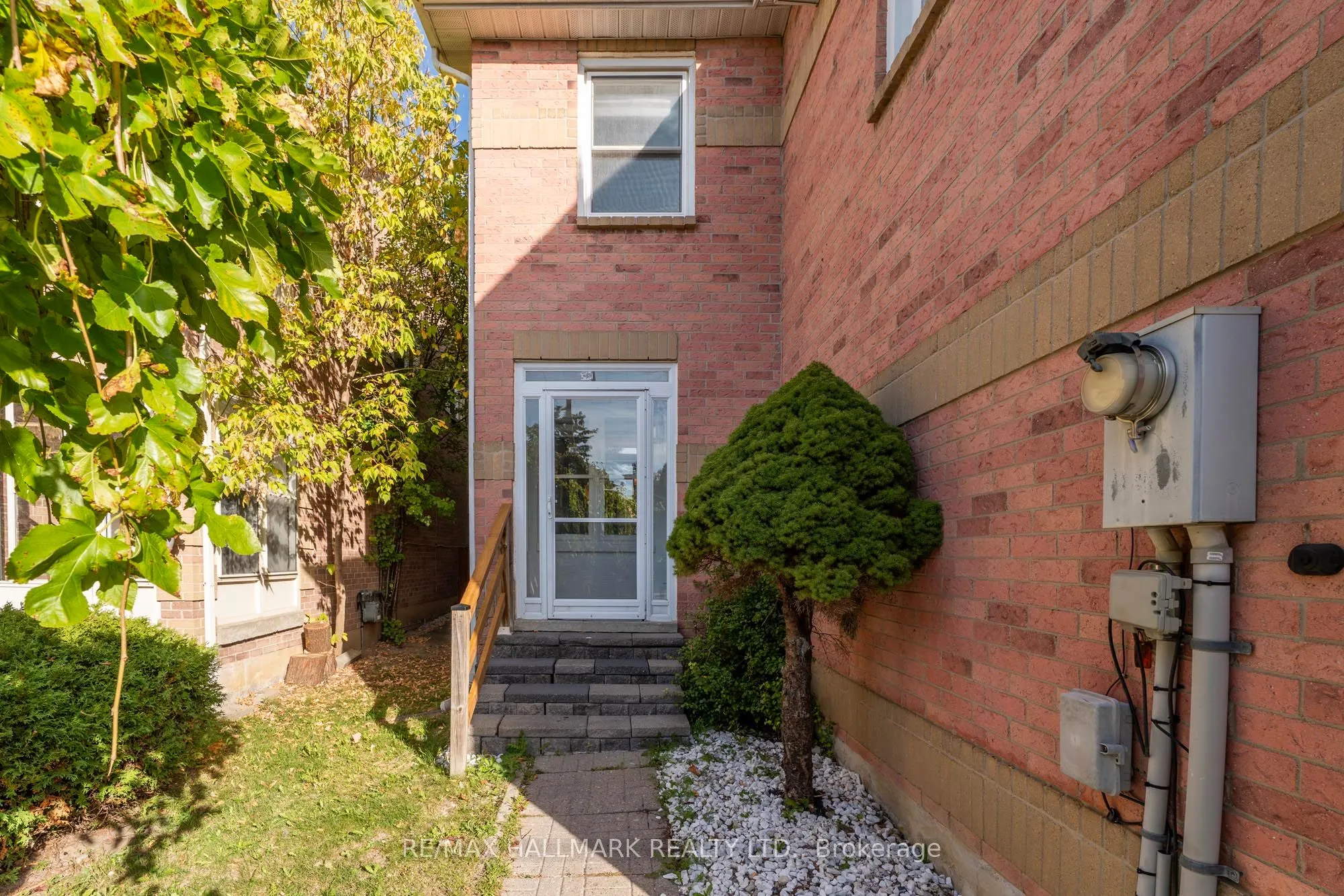 48 Bingham Street