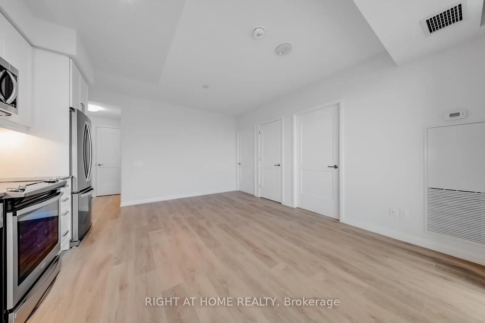 7895 Jane St Street, #2513