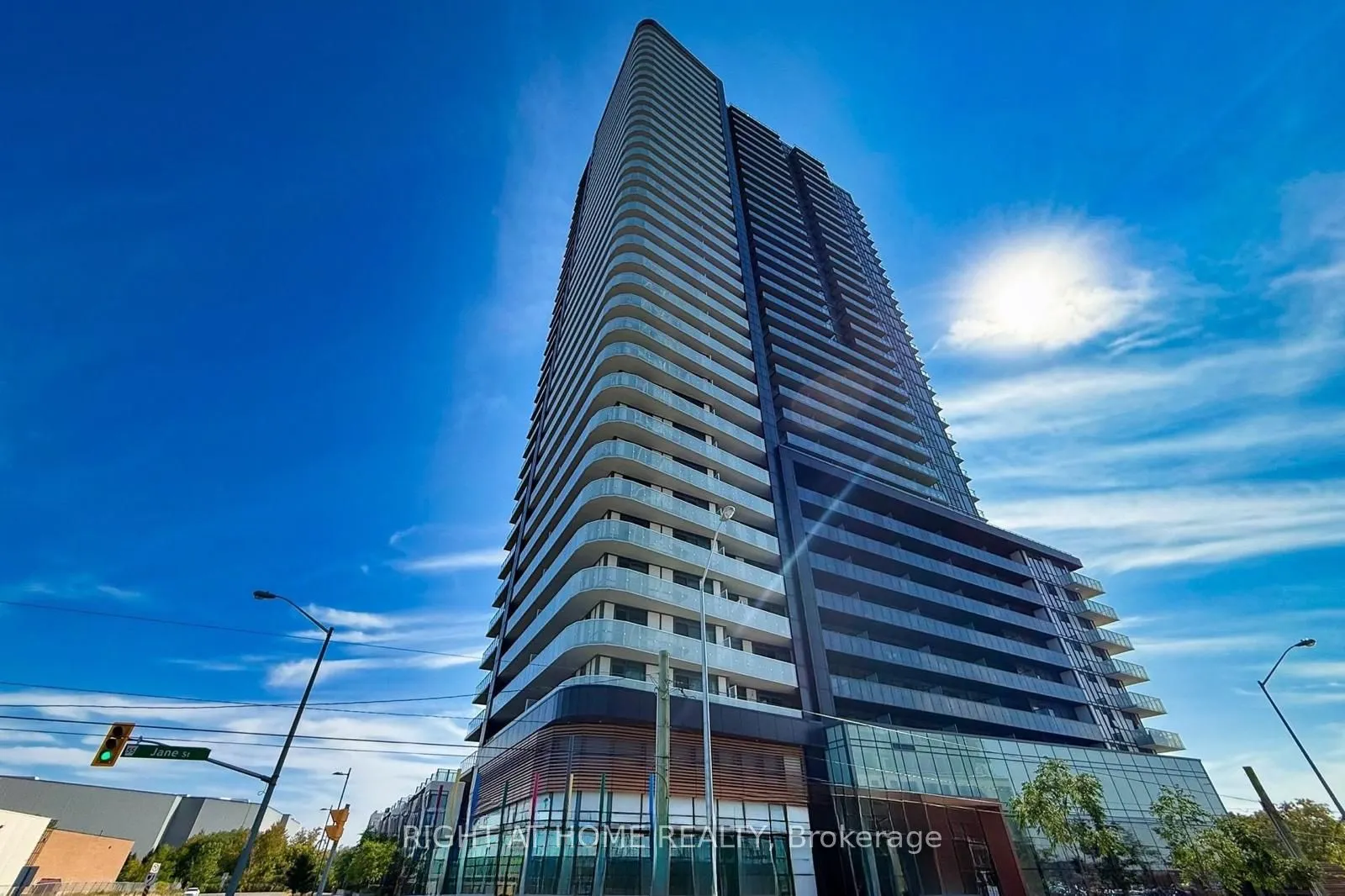 7895 Jane St Street, #2513