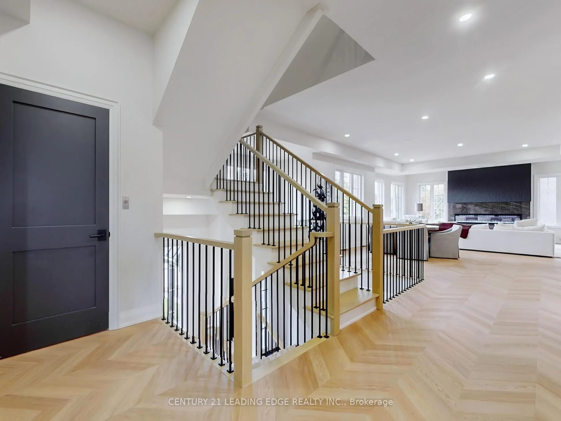 31 Naughton Drive