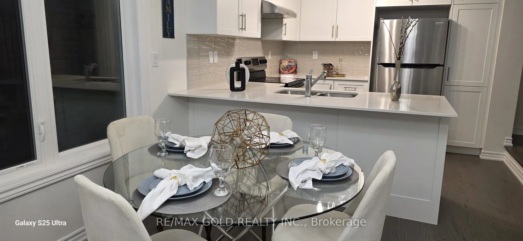 47 Montrose Boulevard