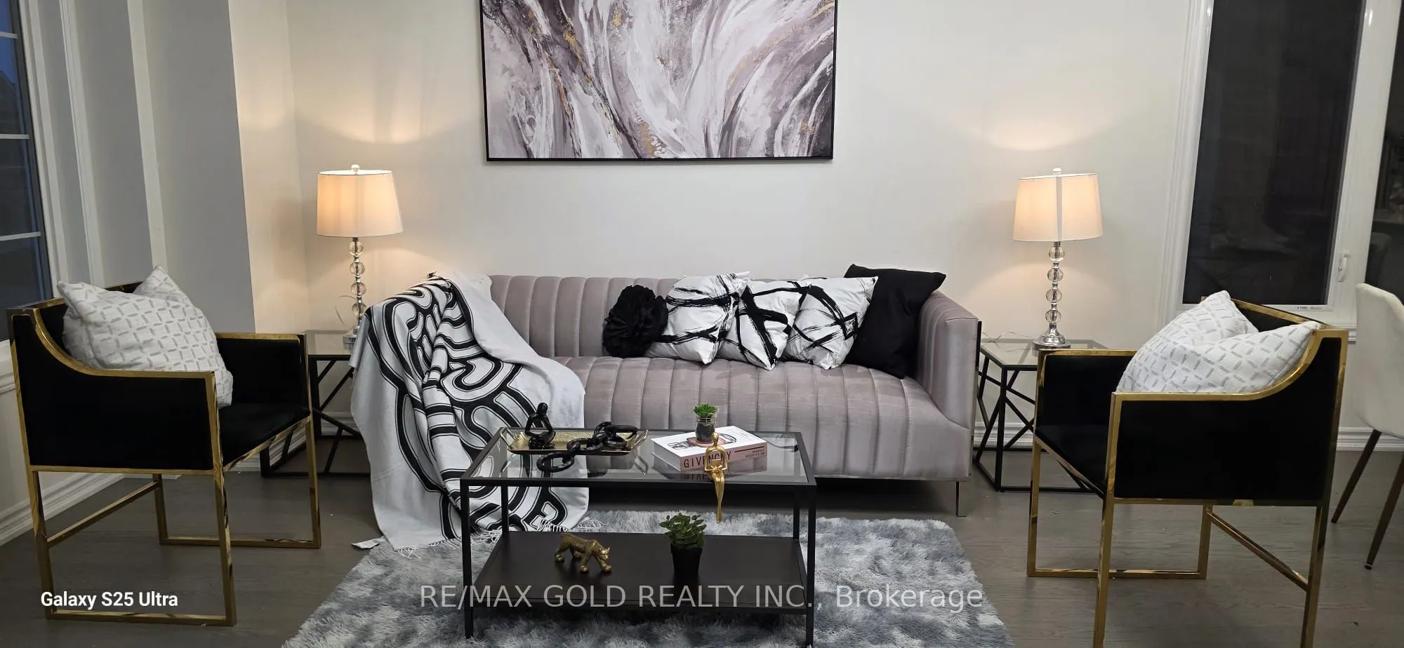 47 Montrose Boulevard