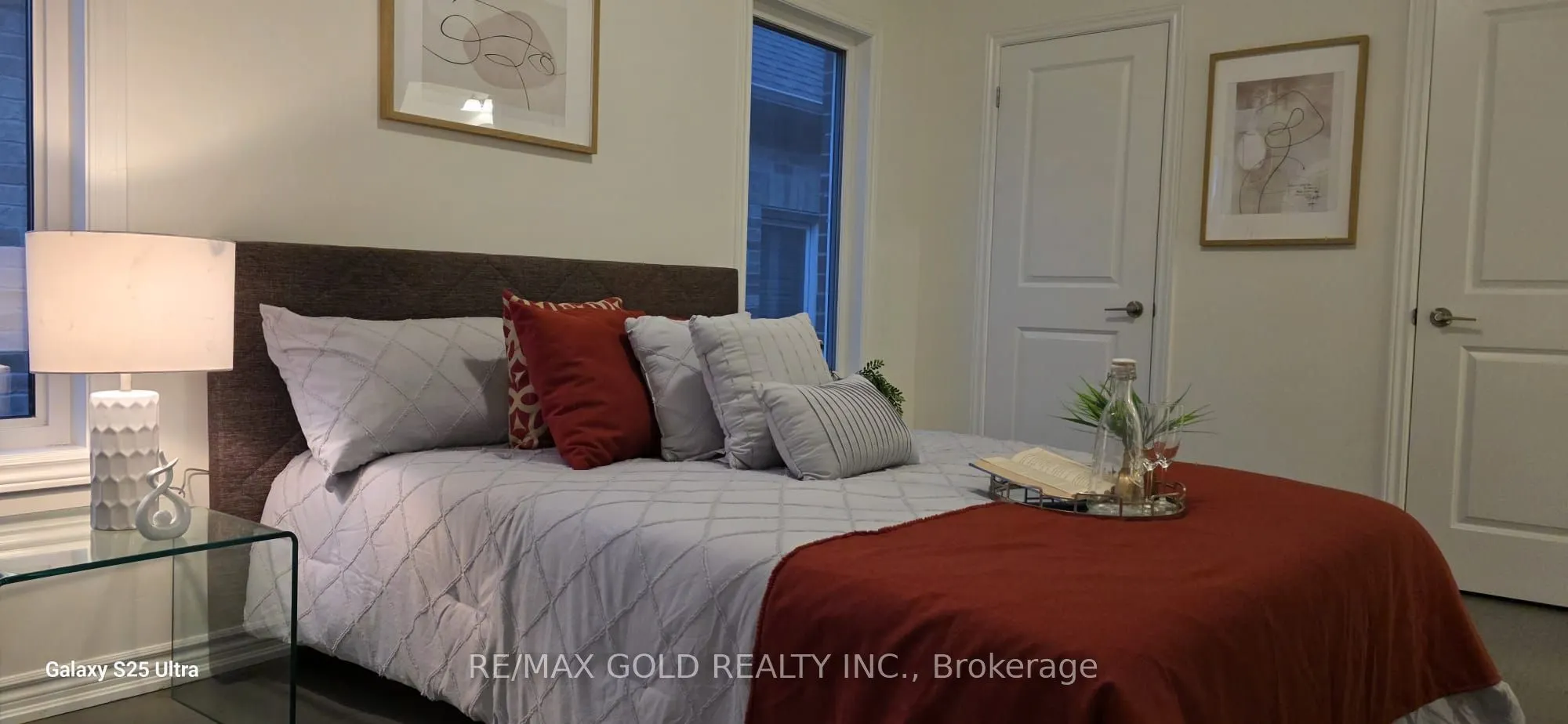 47 Montrose Boulevard