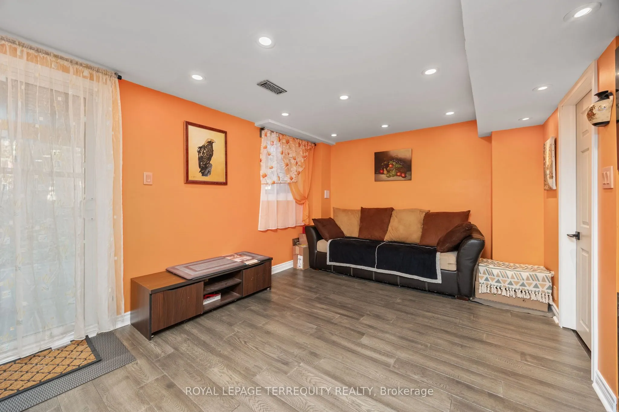 111 English Oak Drive