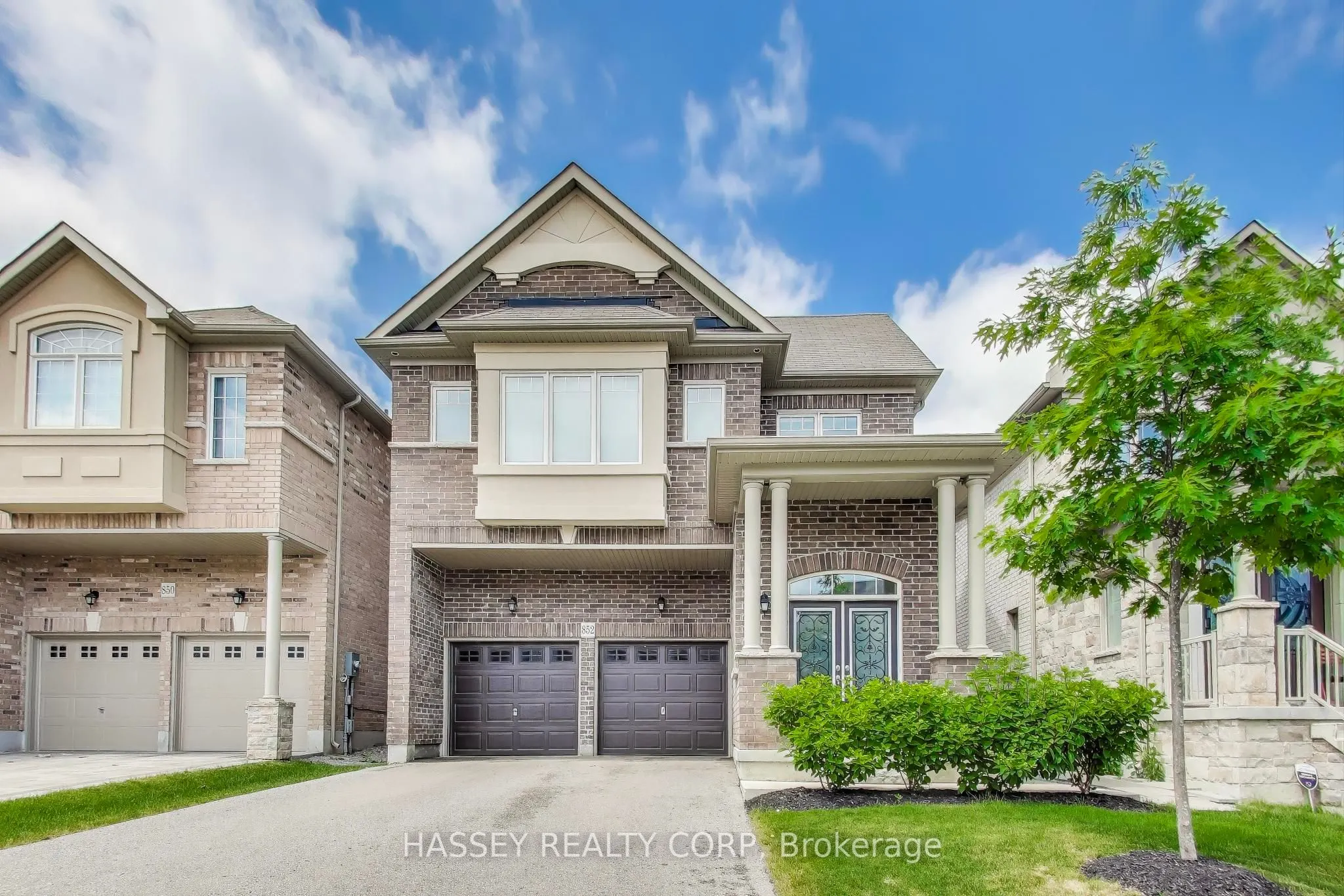 852 Elvidge Trail