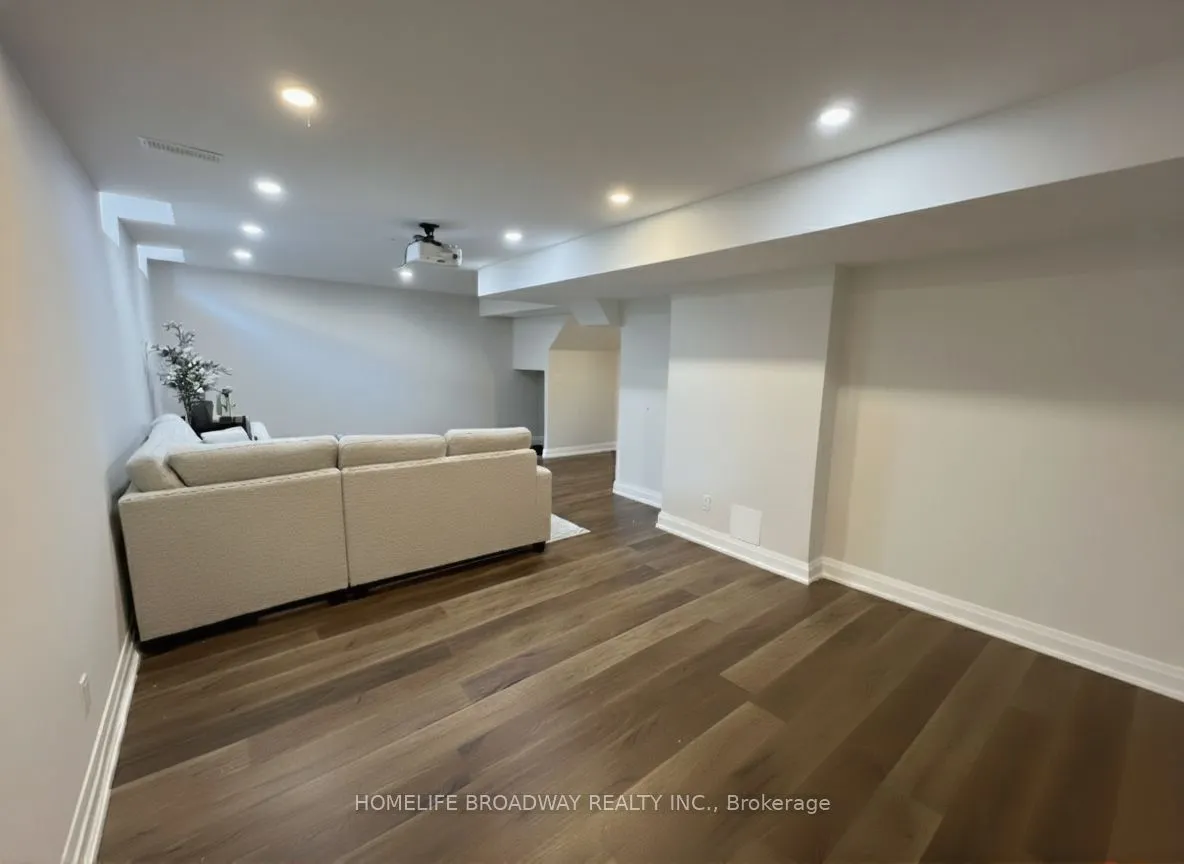 34 Saintsbury Road