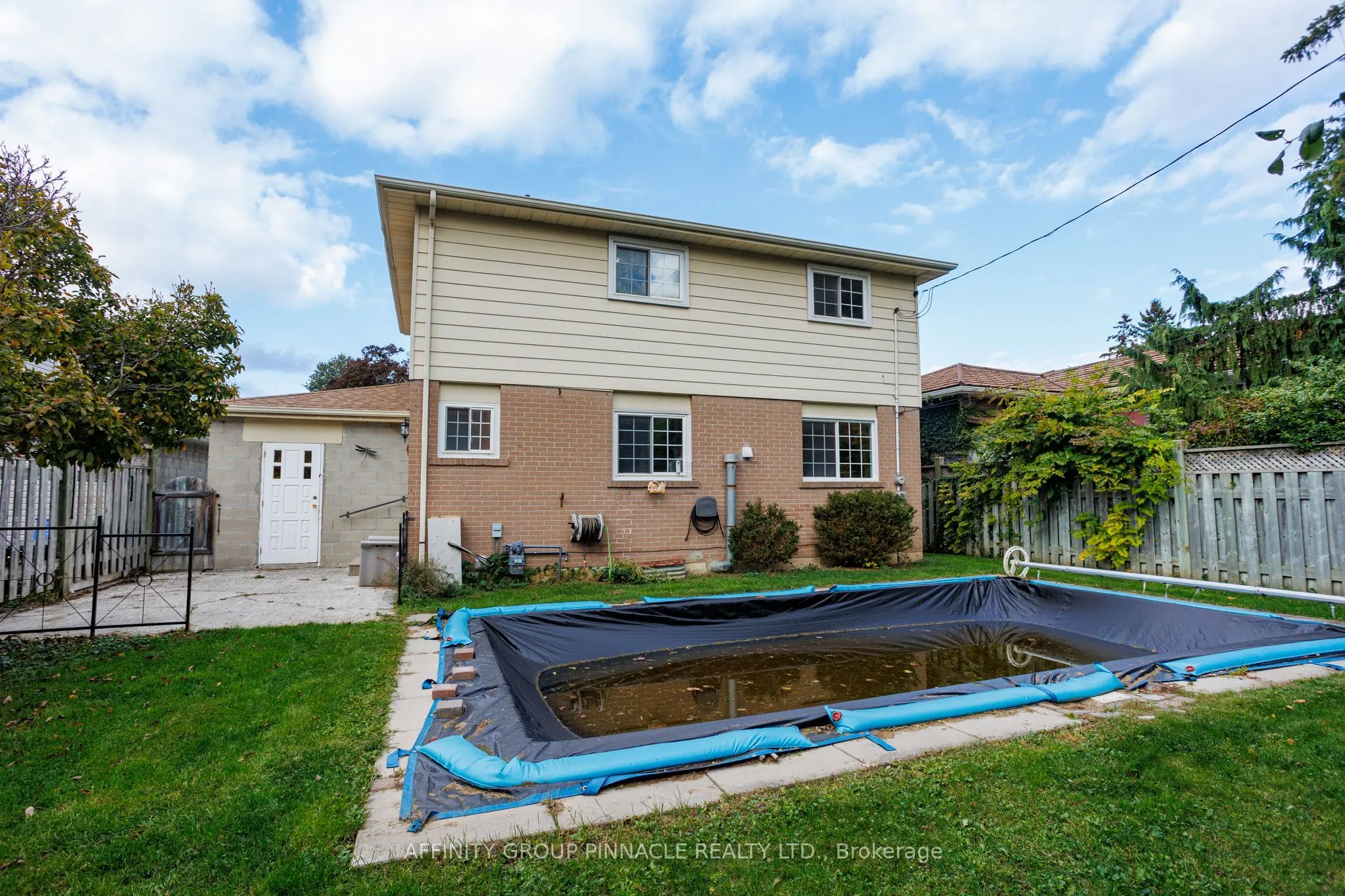504 Elm Road