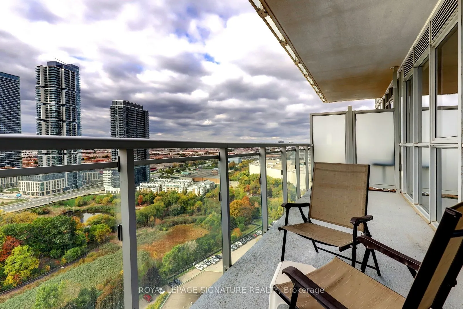 2916 Hwy 7, #2105