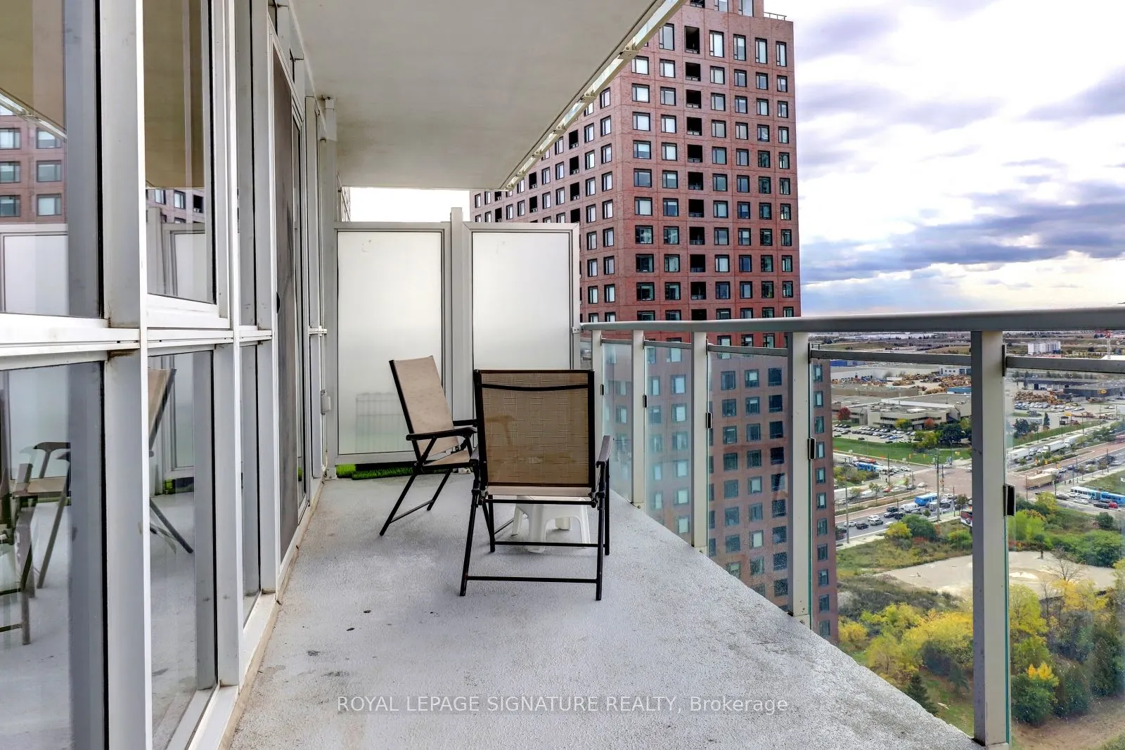 2916 Hwy 7, #2105