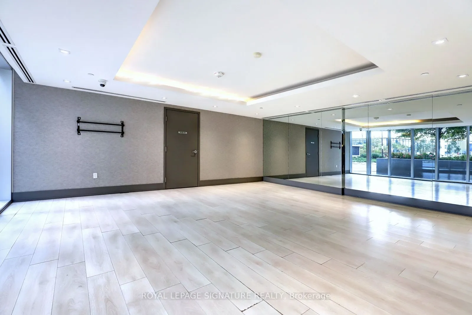 2916 Hwy 7, #2105