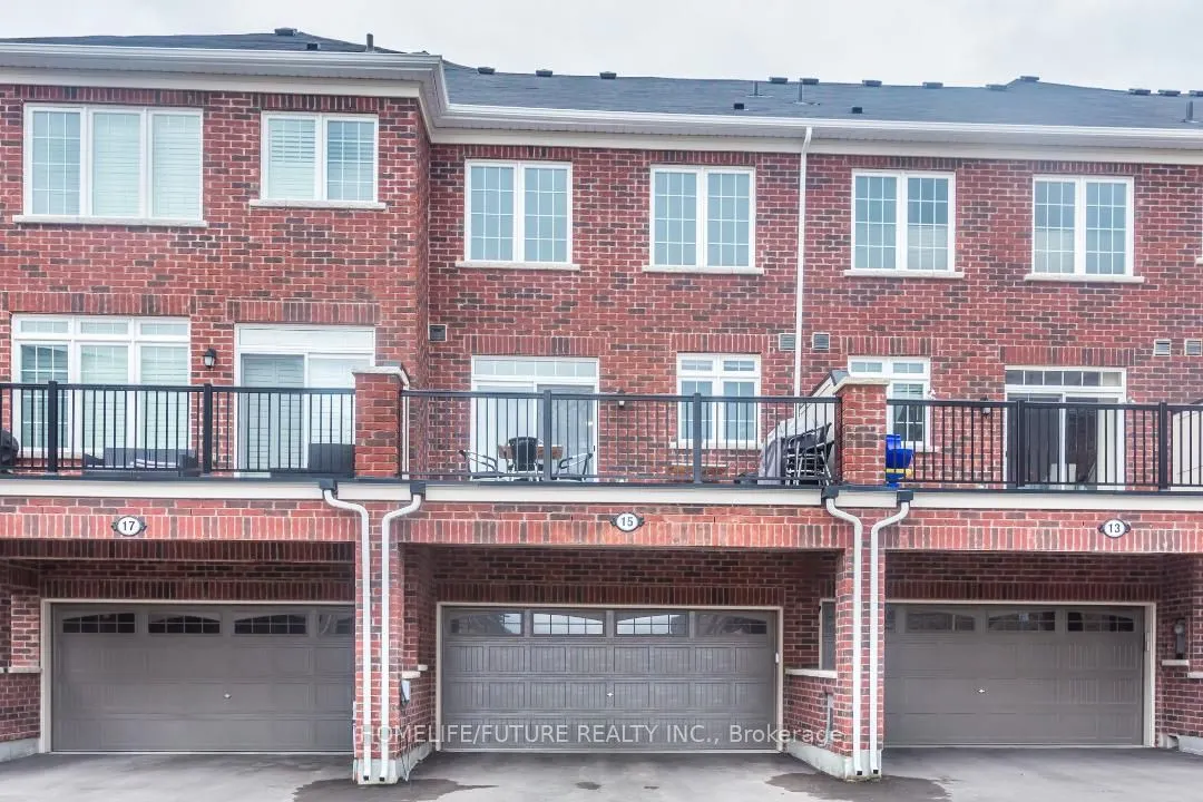 15 Sharbot Lane