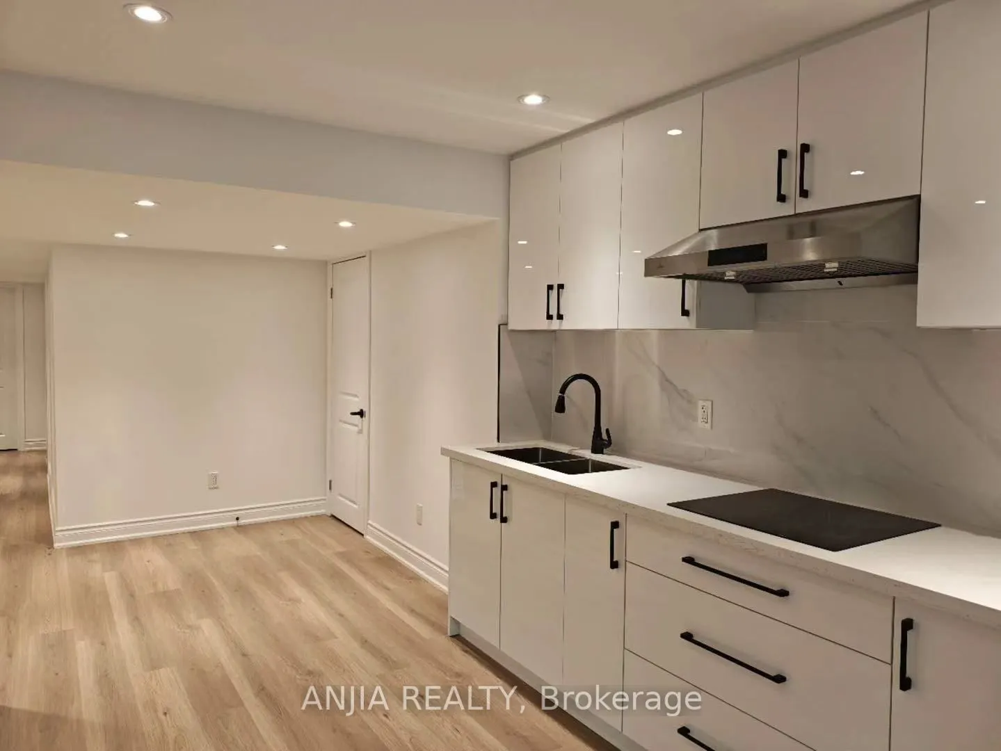 36 Sharon Lee Drive, #Basement