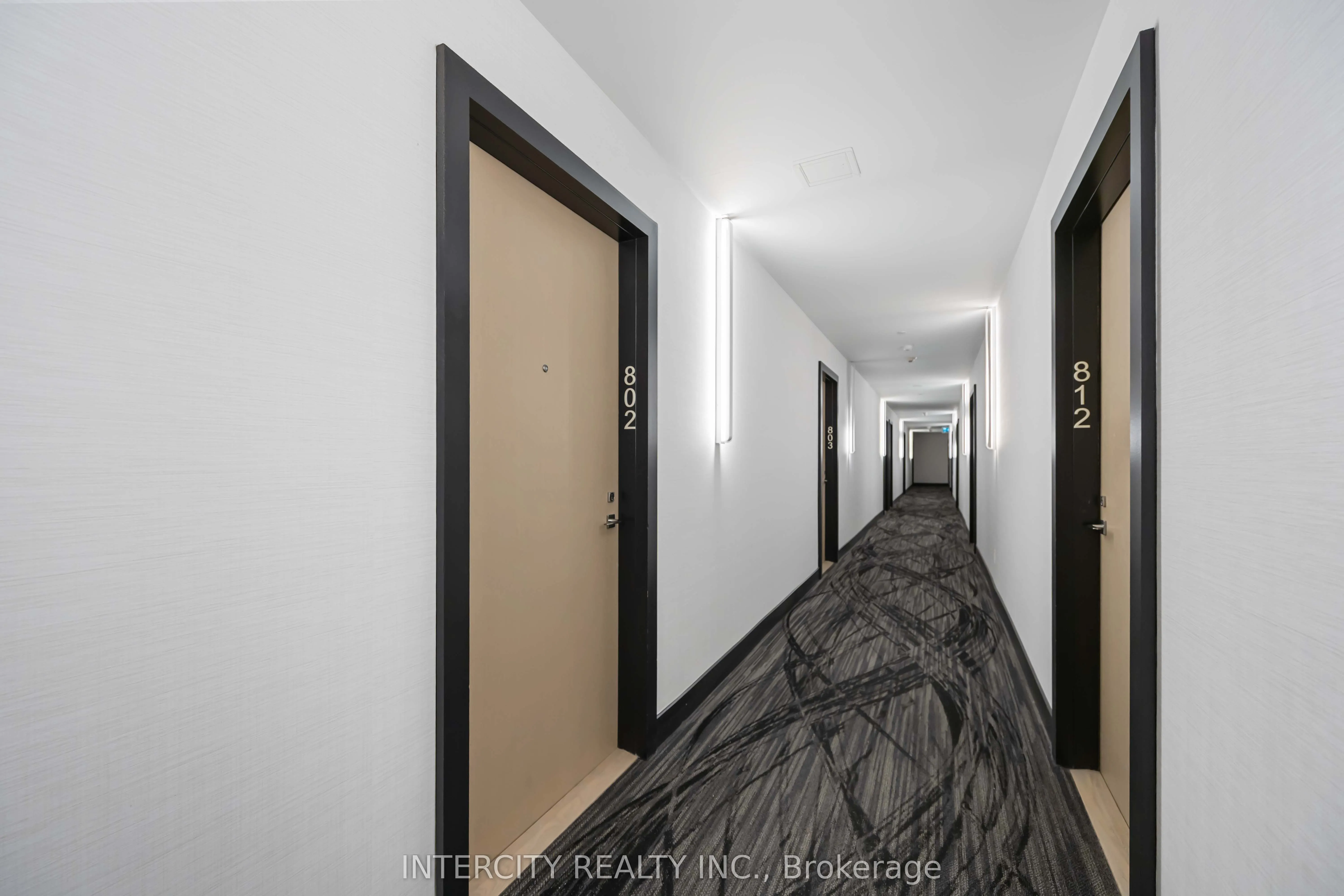 10 Rouge Valley Drive, #802