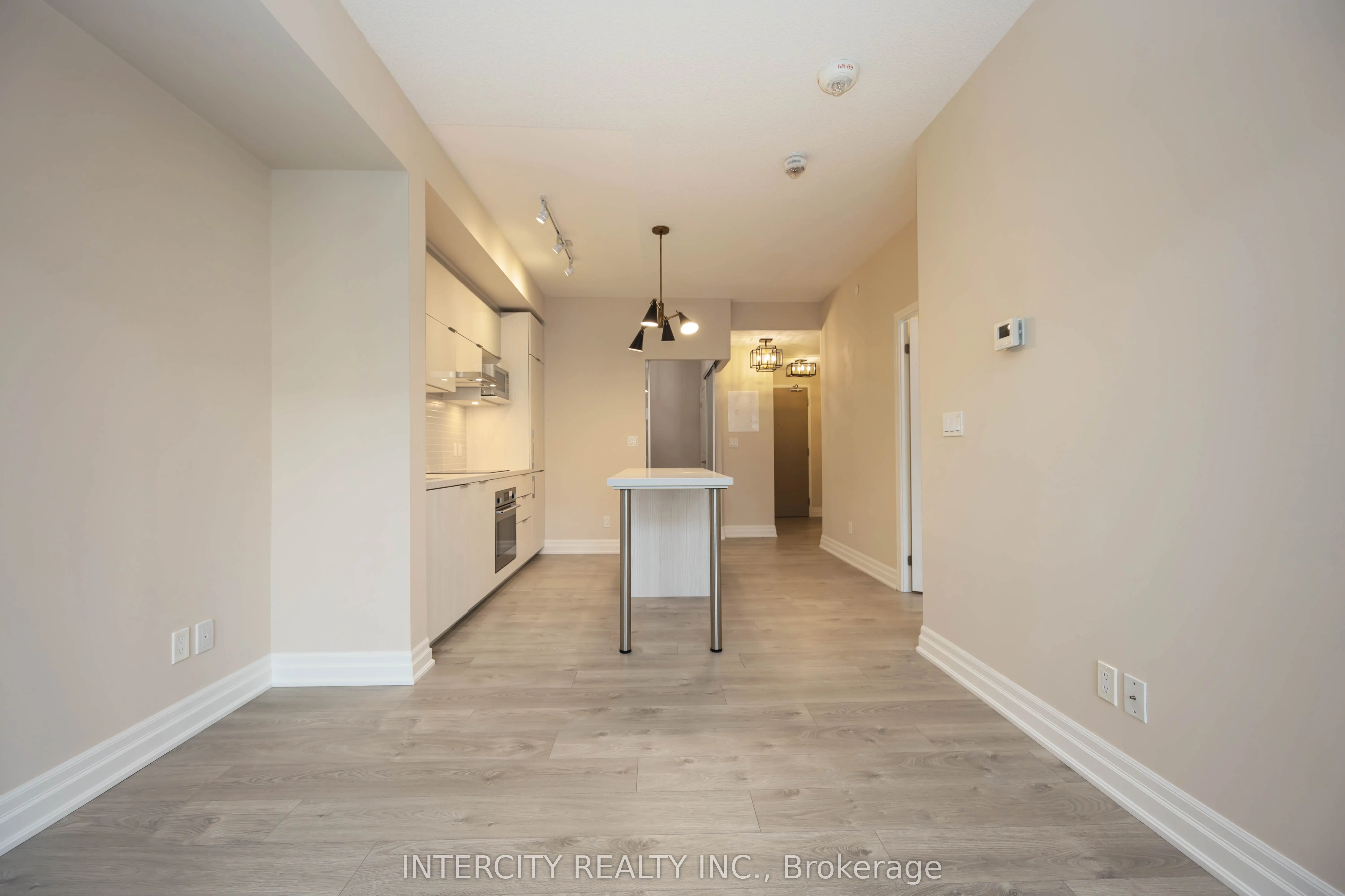 10 Rouge Valley Drive, #802
