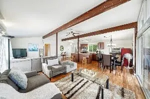 3595 Glenhaven Beach Road