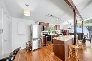 3595 Glenhaven Beach Road