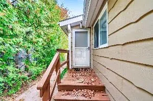 3595 Glenhaven Beach Road