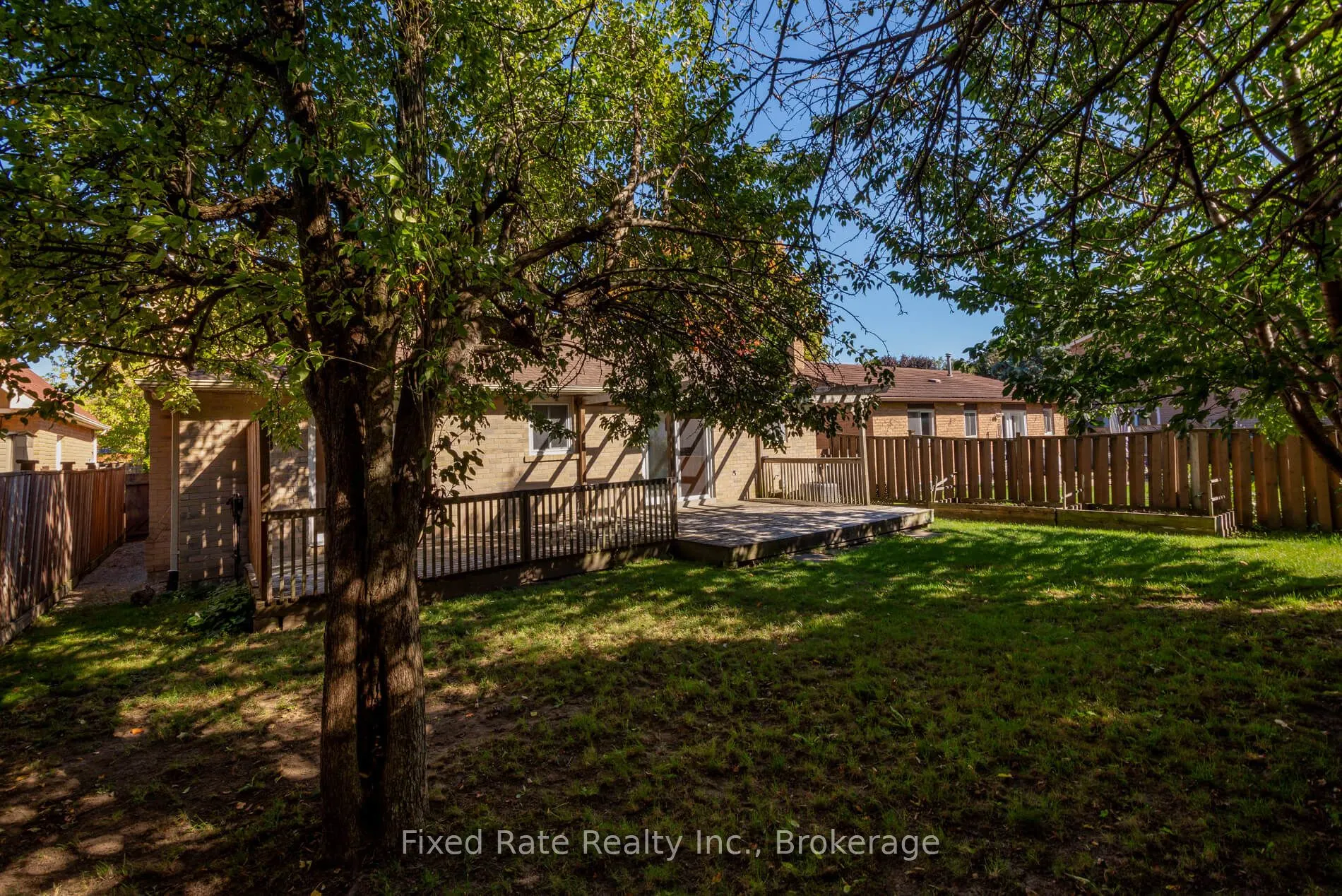 370 Selby Crescent