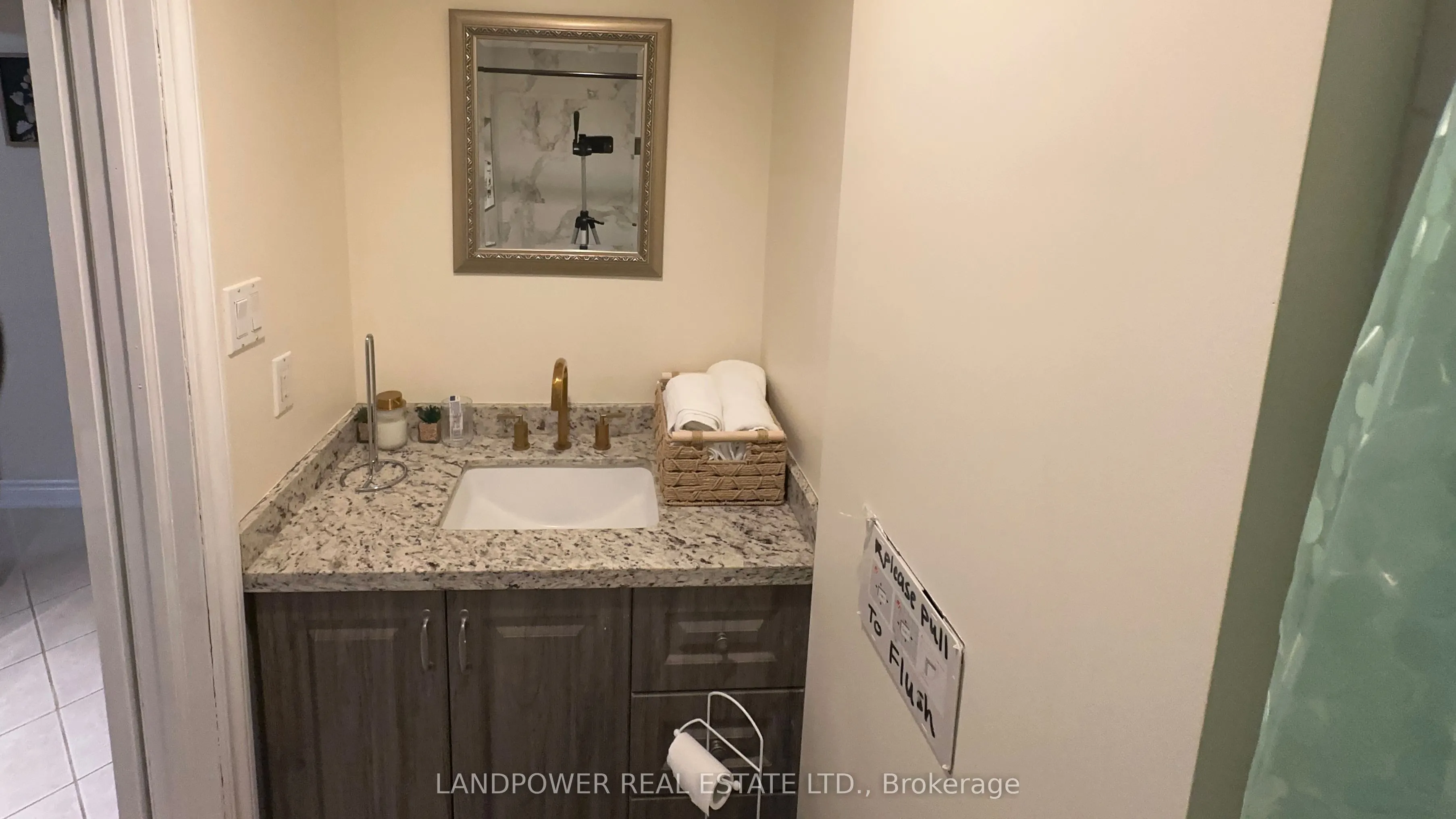 785 Brand Road, #2
