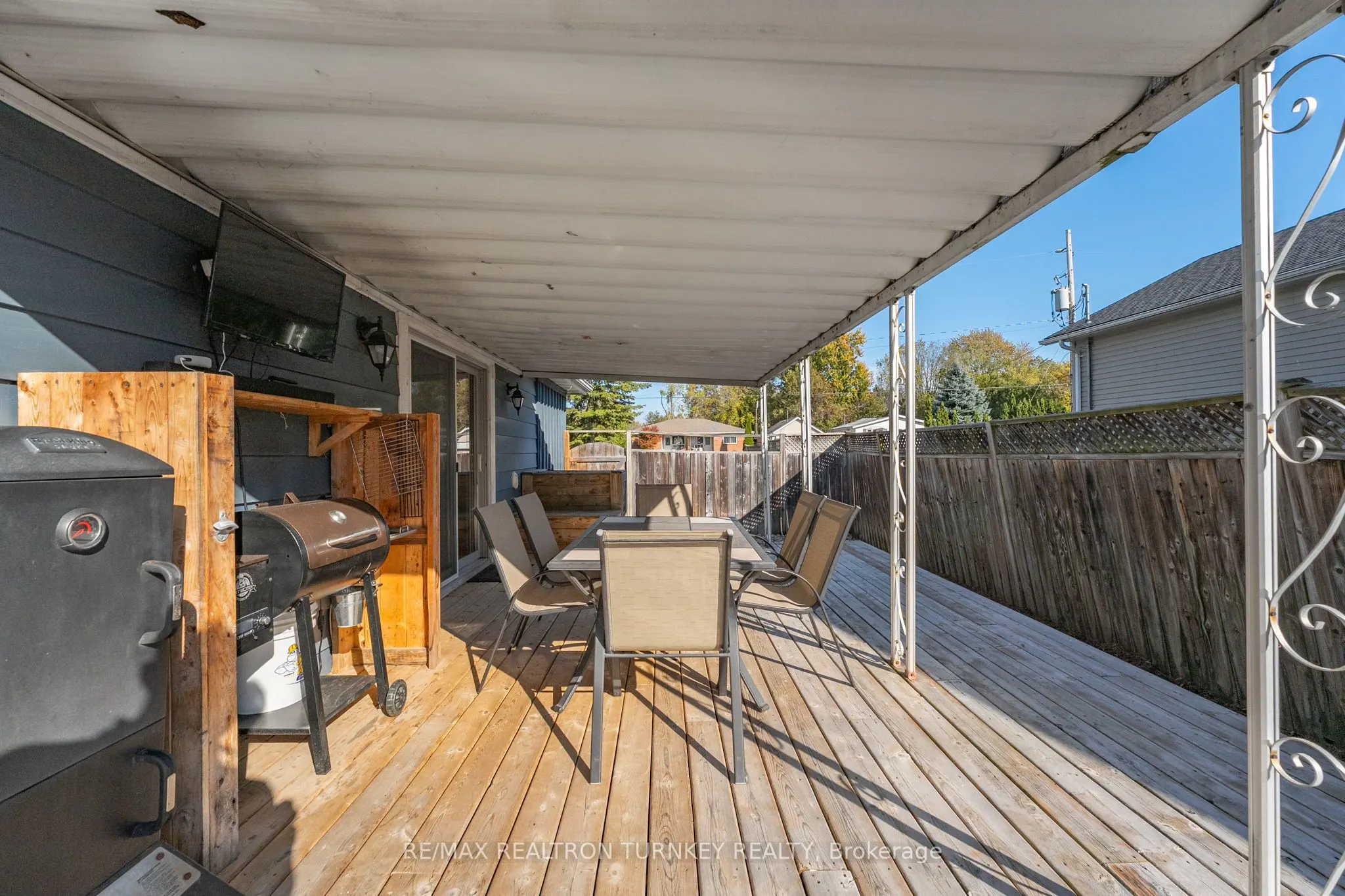 782 Third Avenue