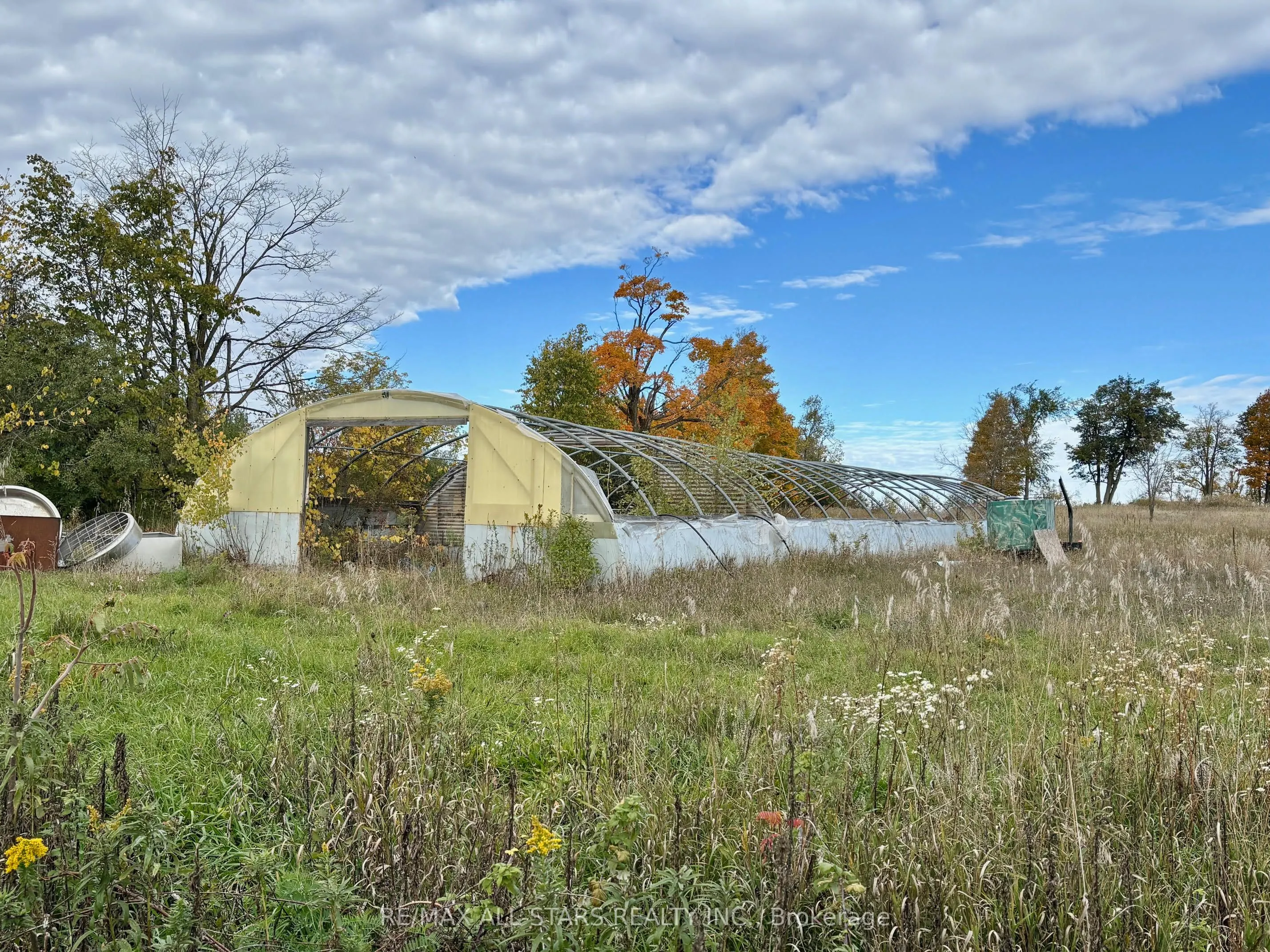14200 side Road 18 Road W