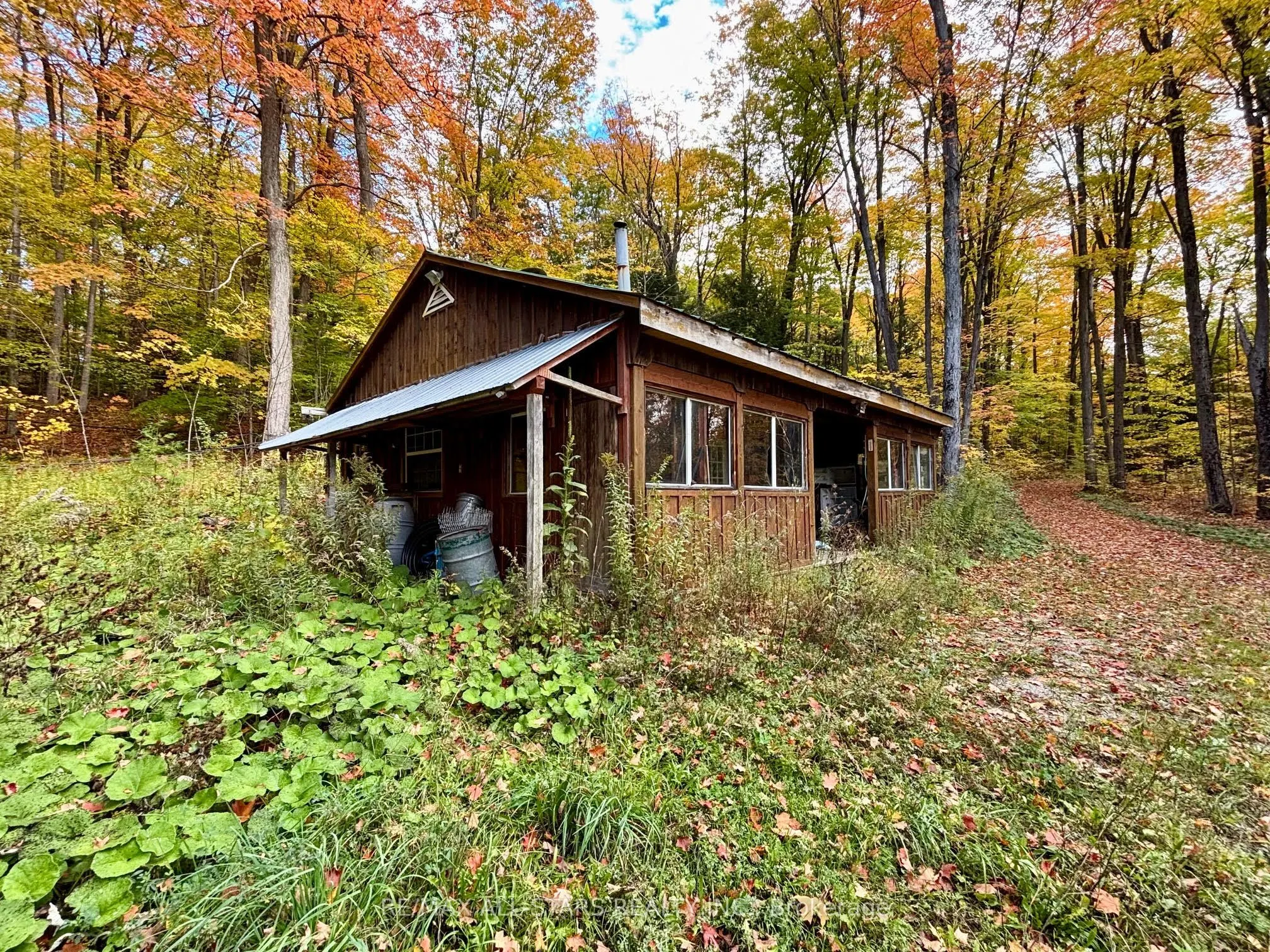 14200 side Road 18 Road W