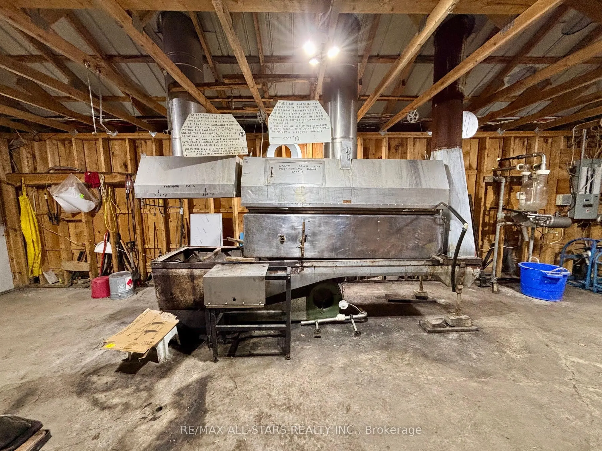 14200 side Road 18 Road W