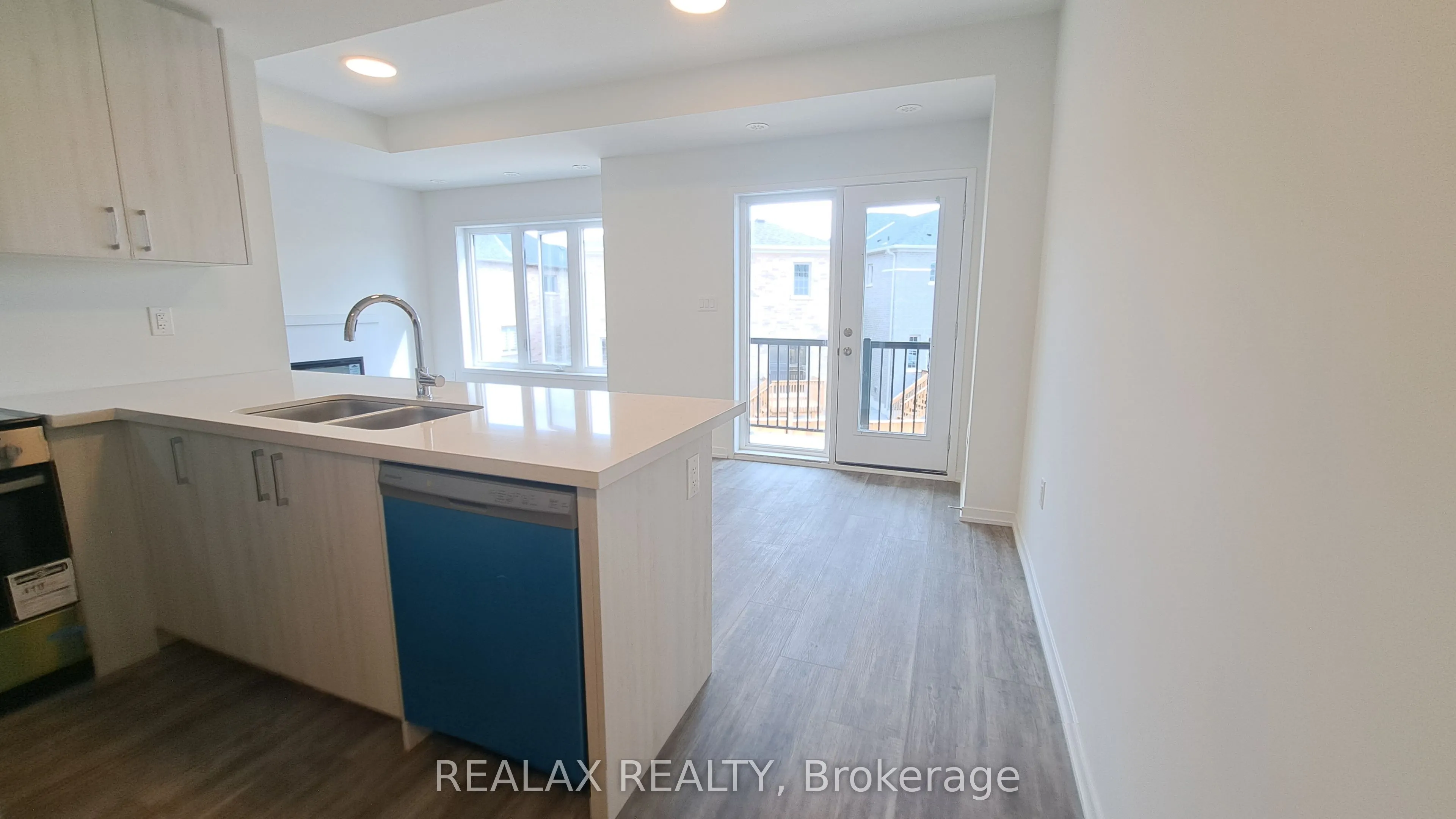 178 Matawin Lane, #115