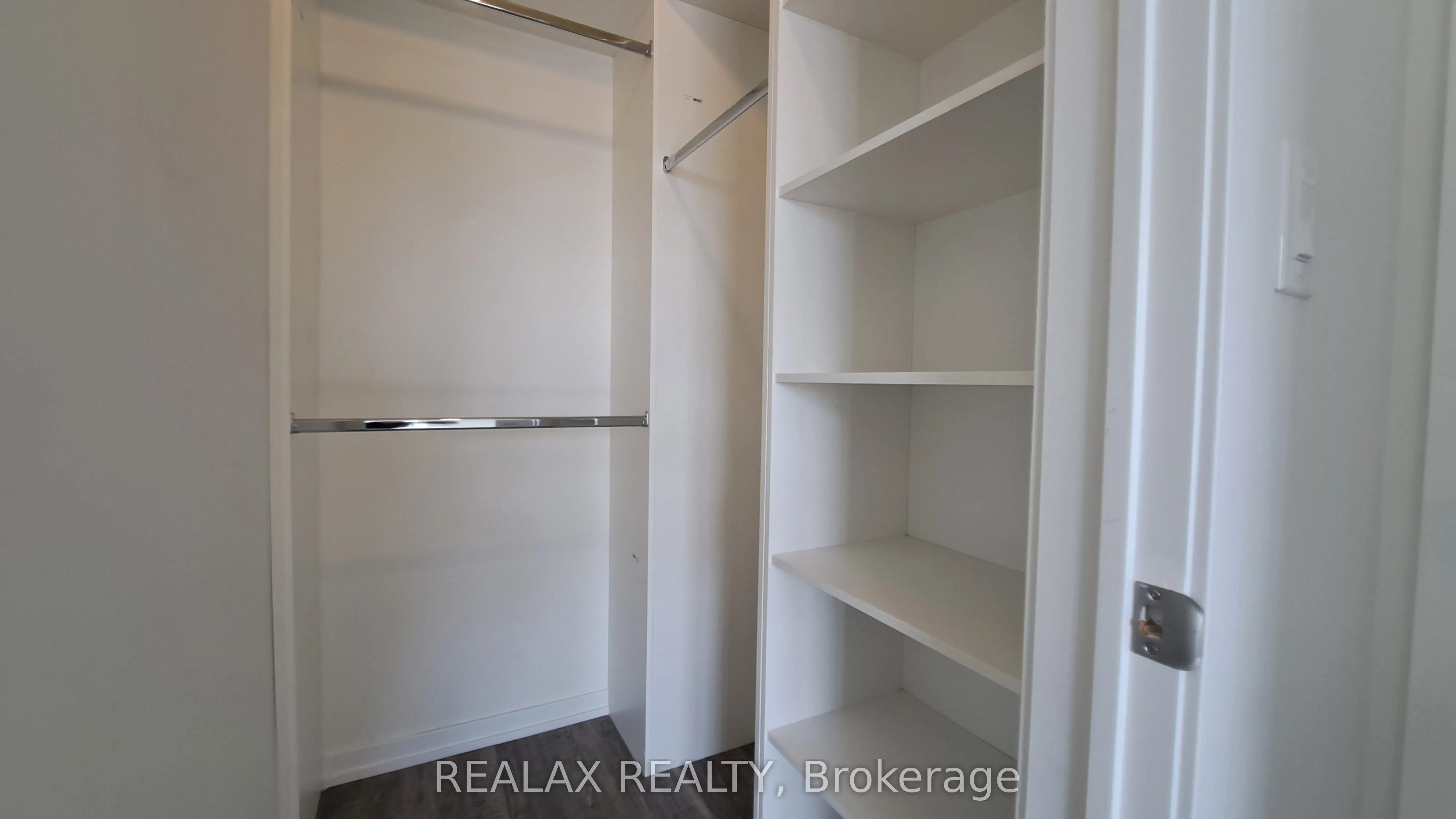 178 Matawin Lane, #115