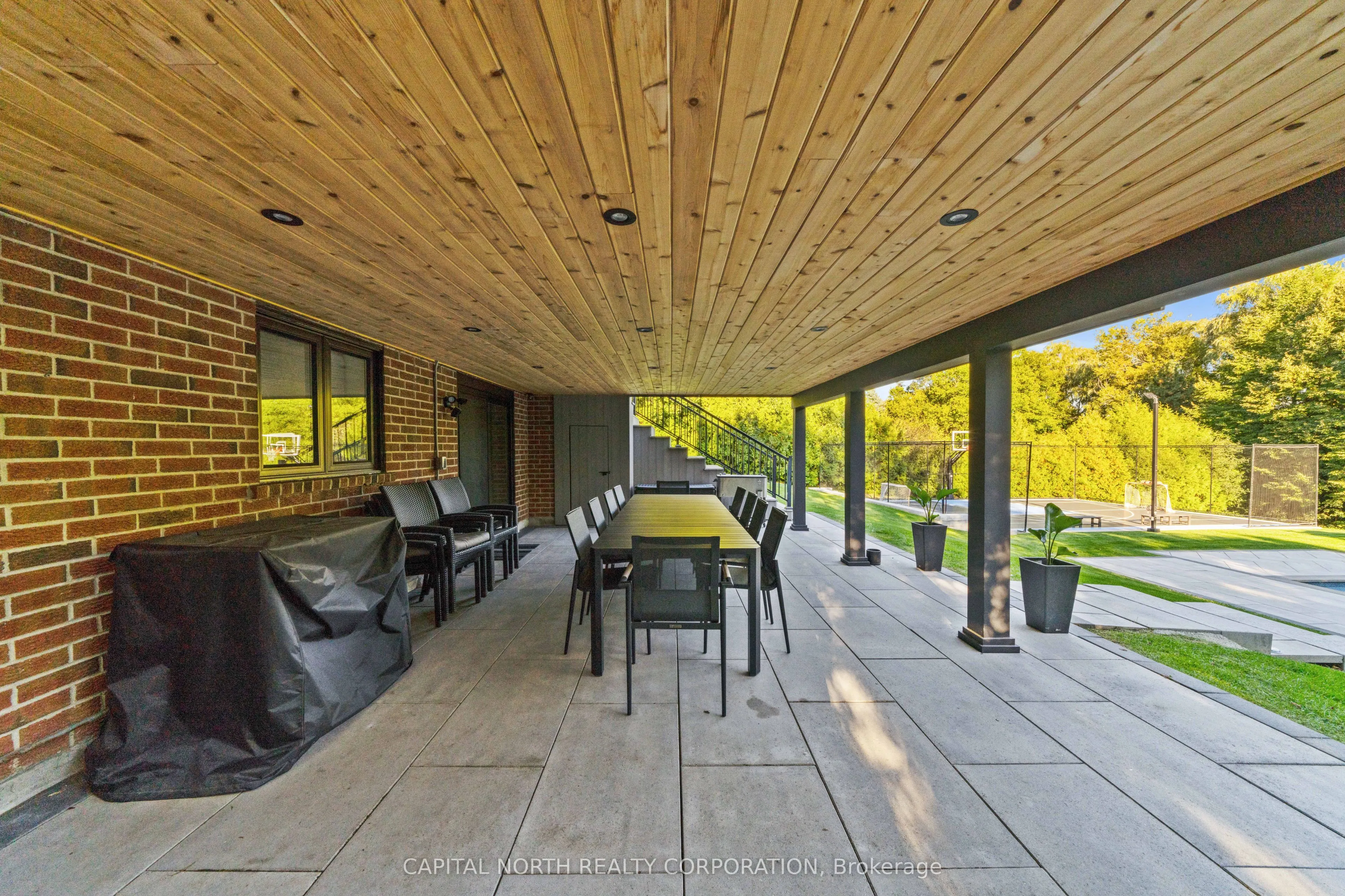 360 Warren Road