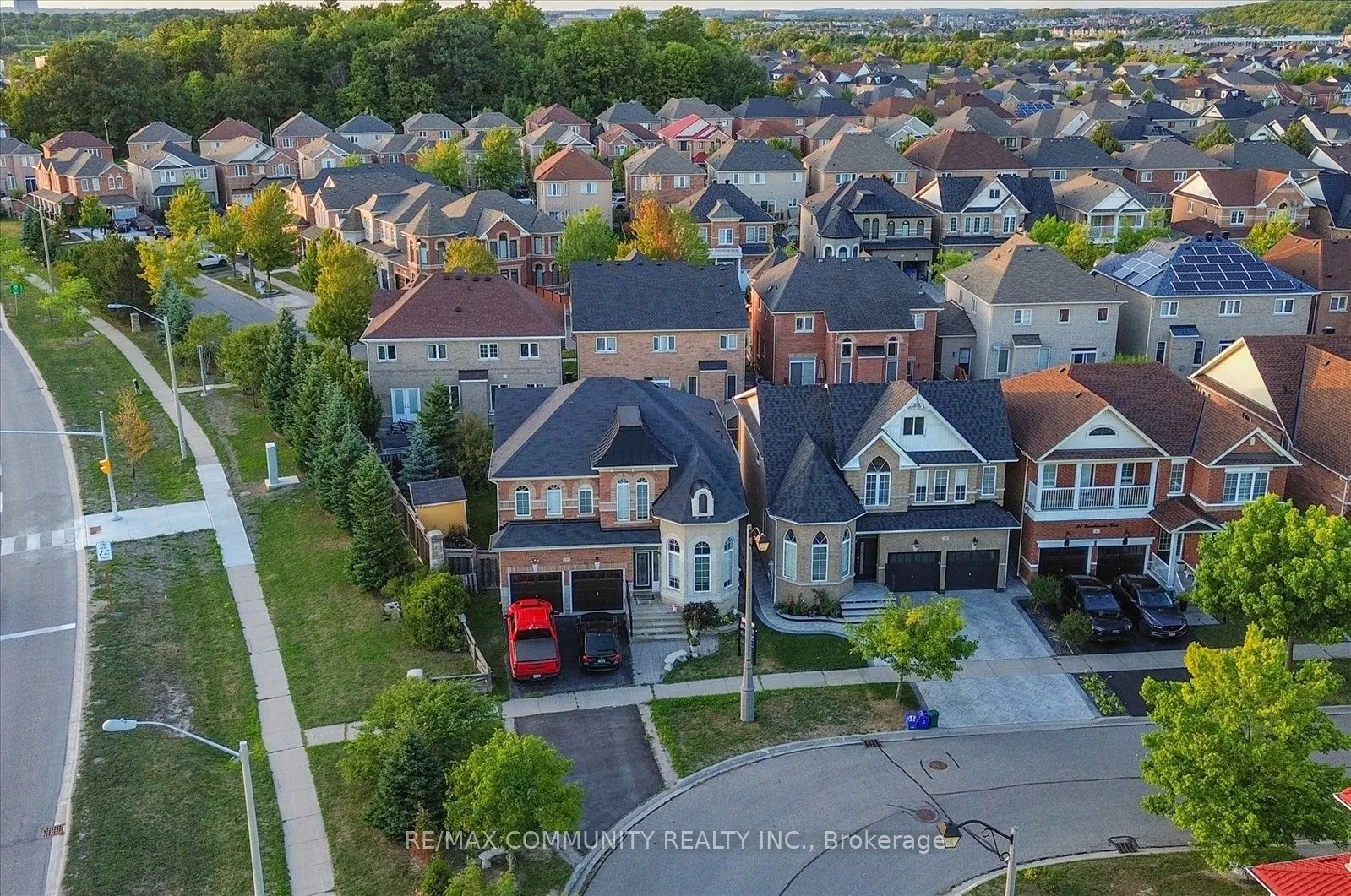 37 Condarcuri Crescent