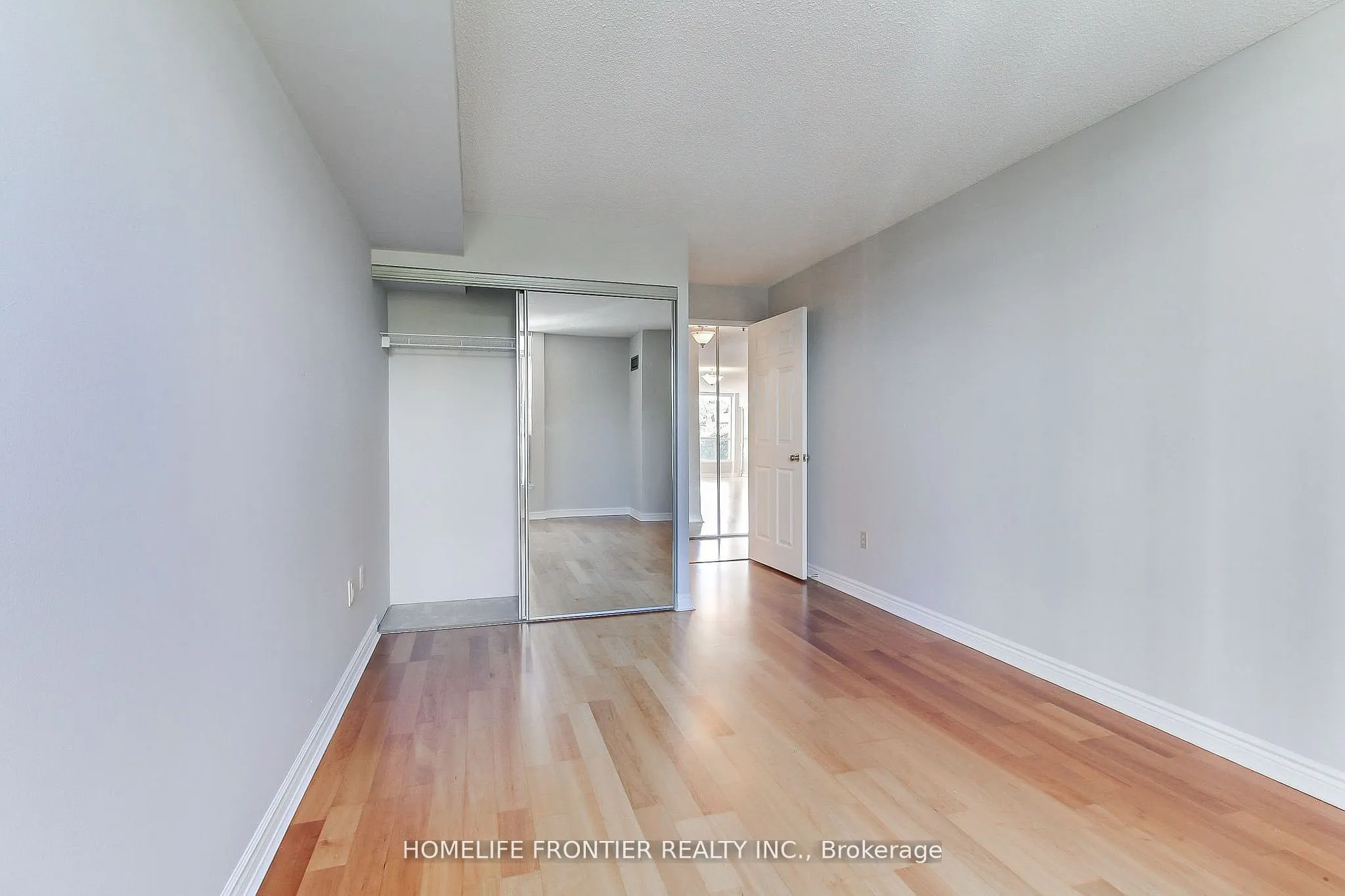 7300 Yonge Street