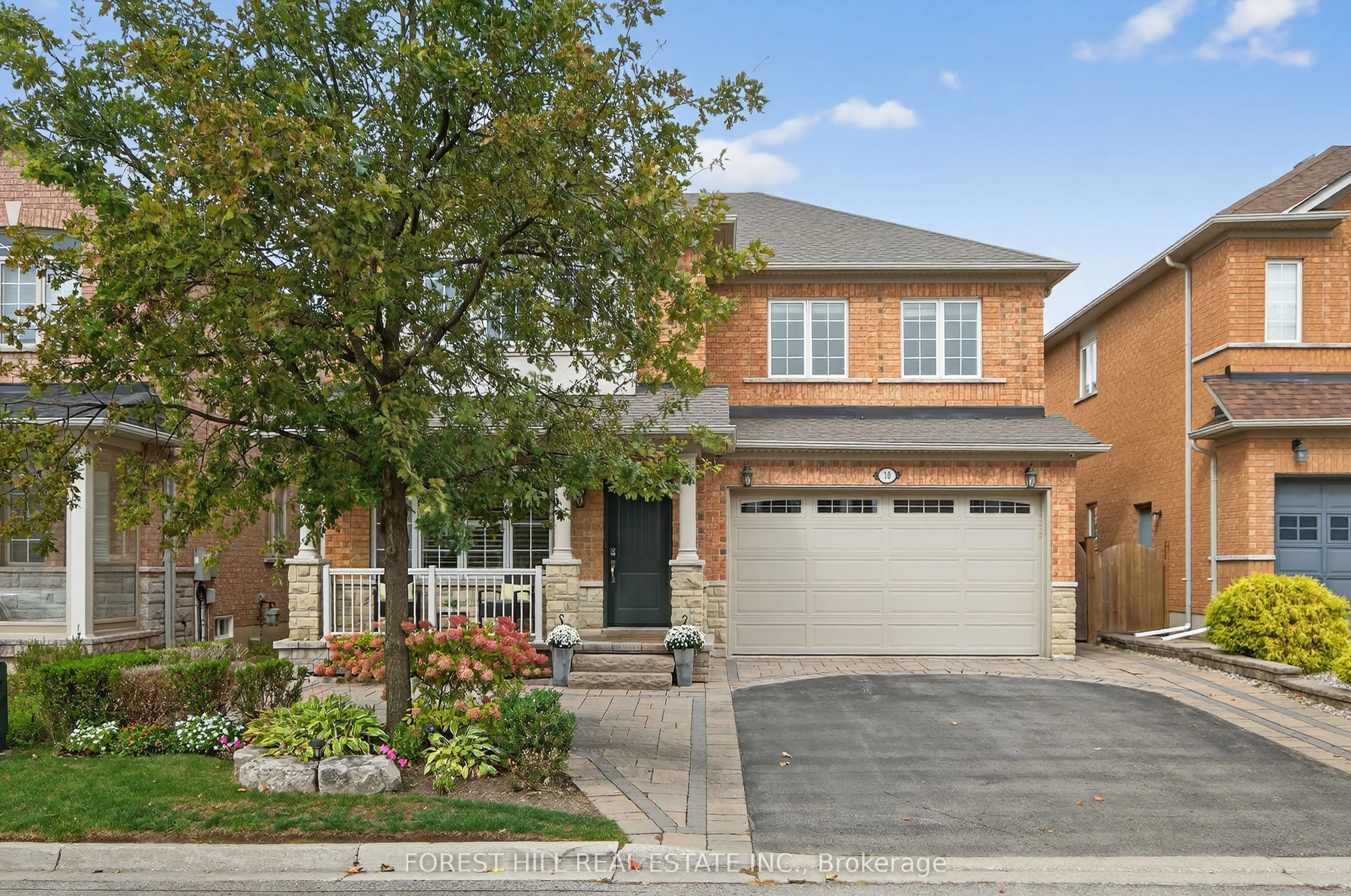 10 Mendel Crescent