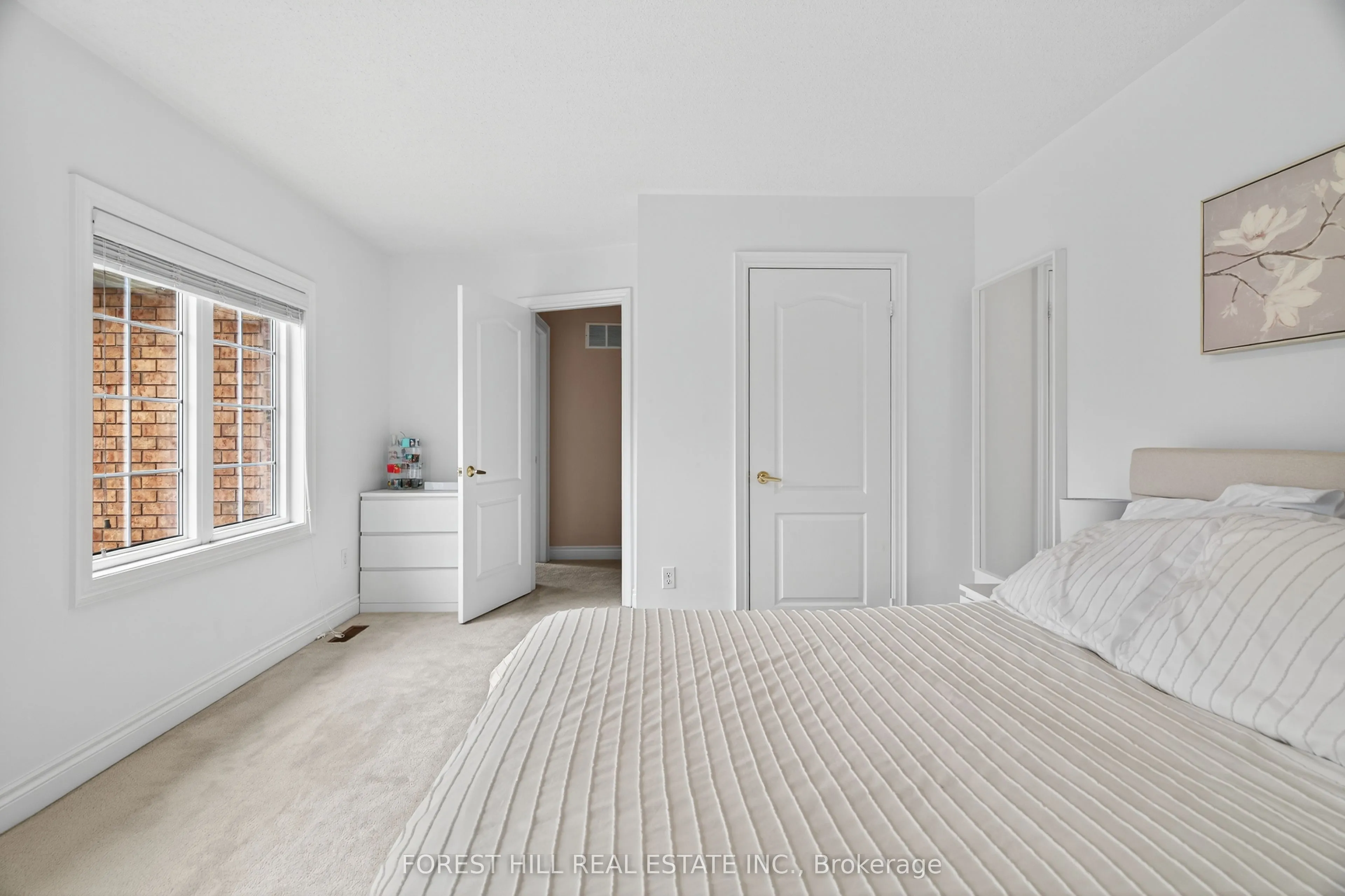 10 Mendel Crescent