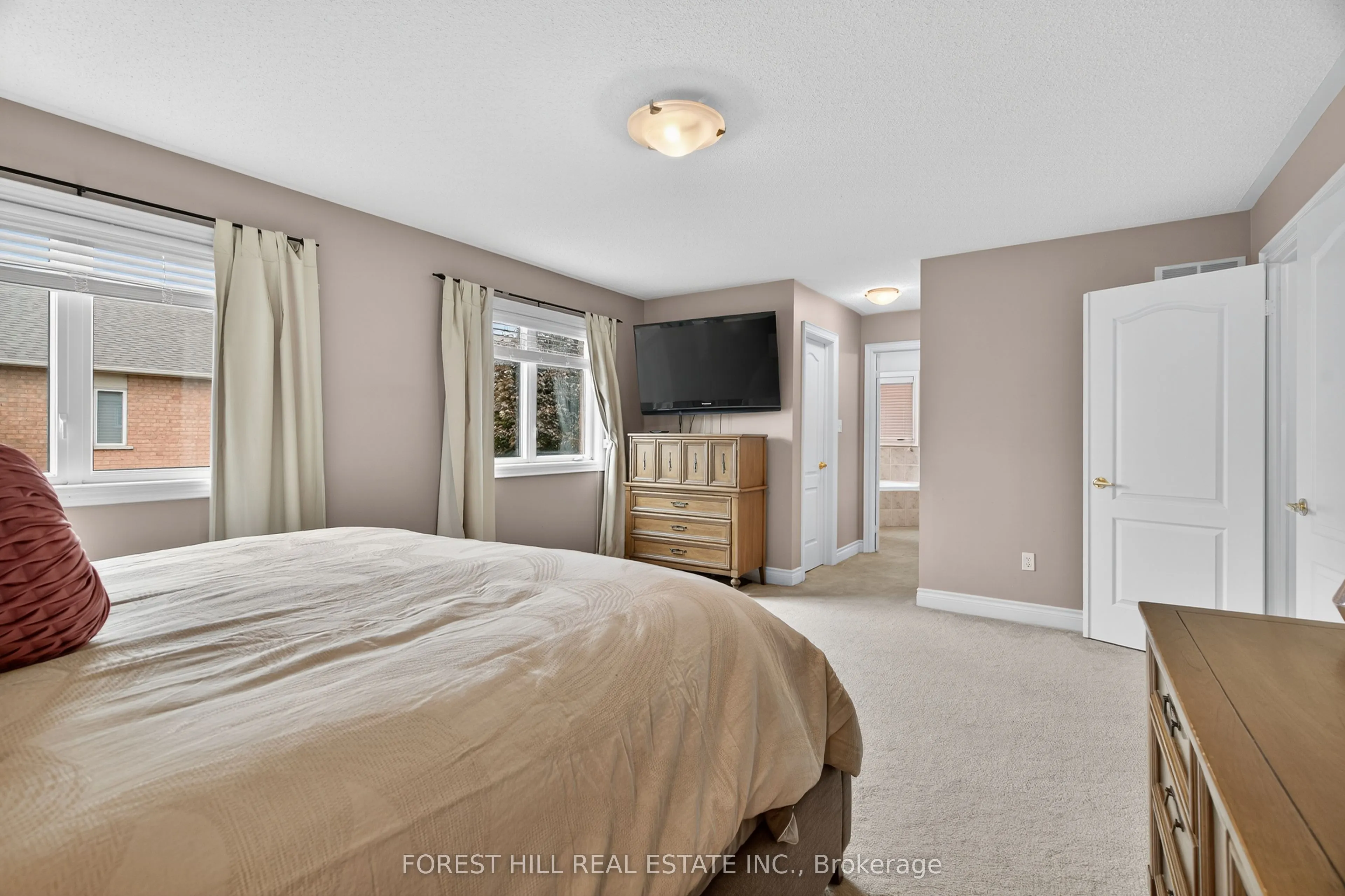 10 Mendel Crescent