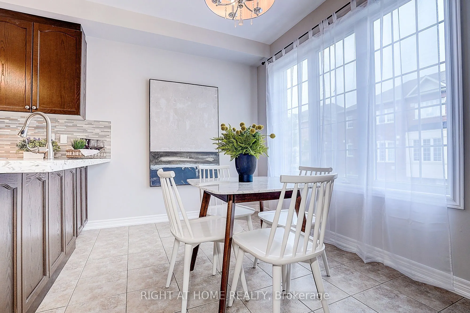 151 Silverwood Avenue, #15