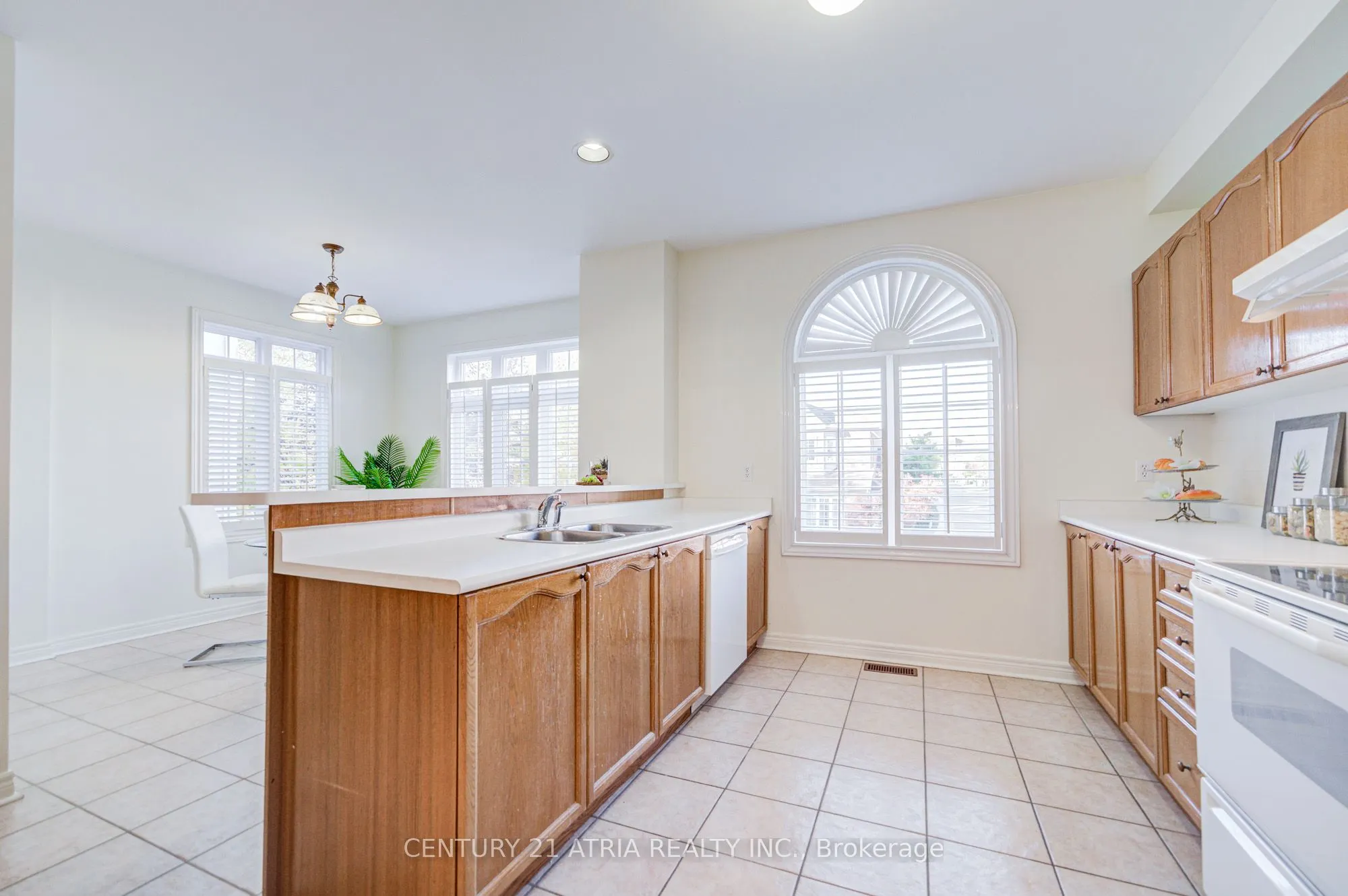190 Harding Boulevard W, #108